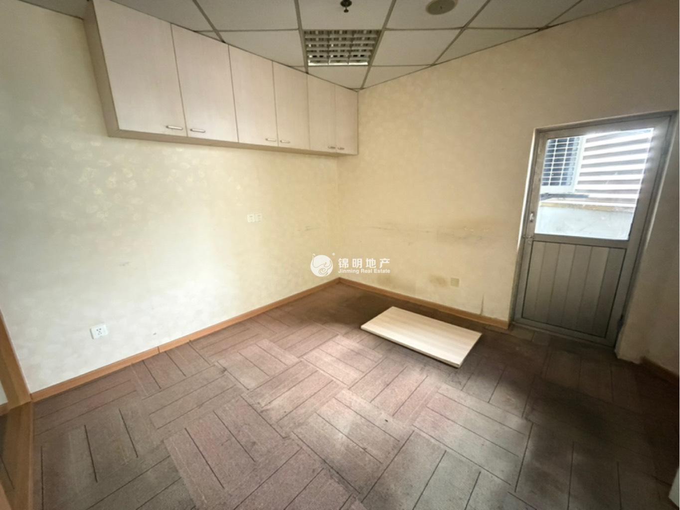 打浦桥致远大厦93平米写字楼出租