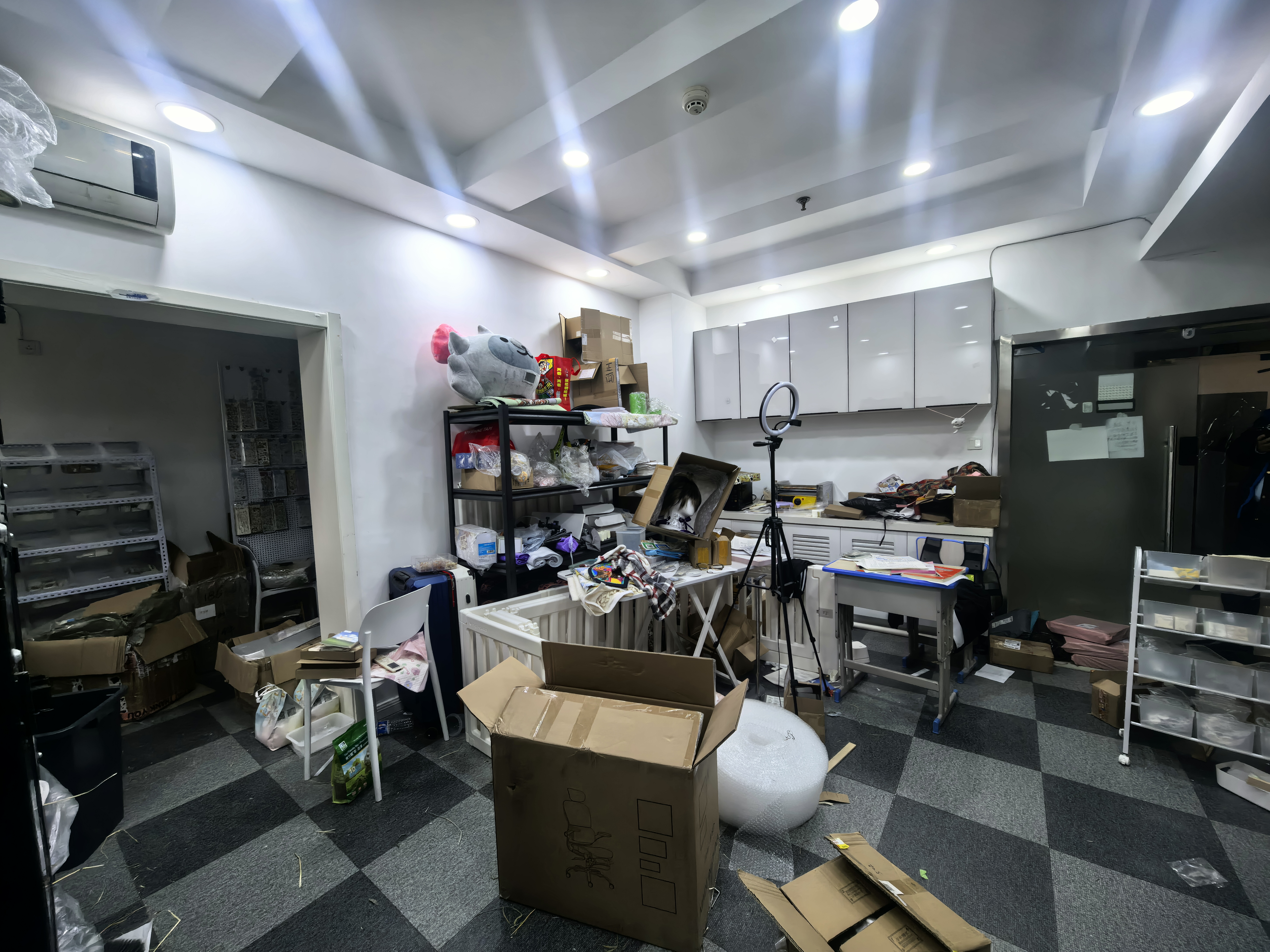 曹杨中联大厦170平米写字楼出租