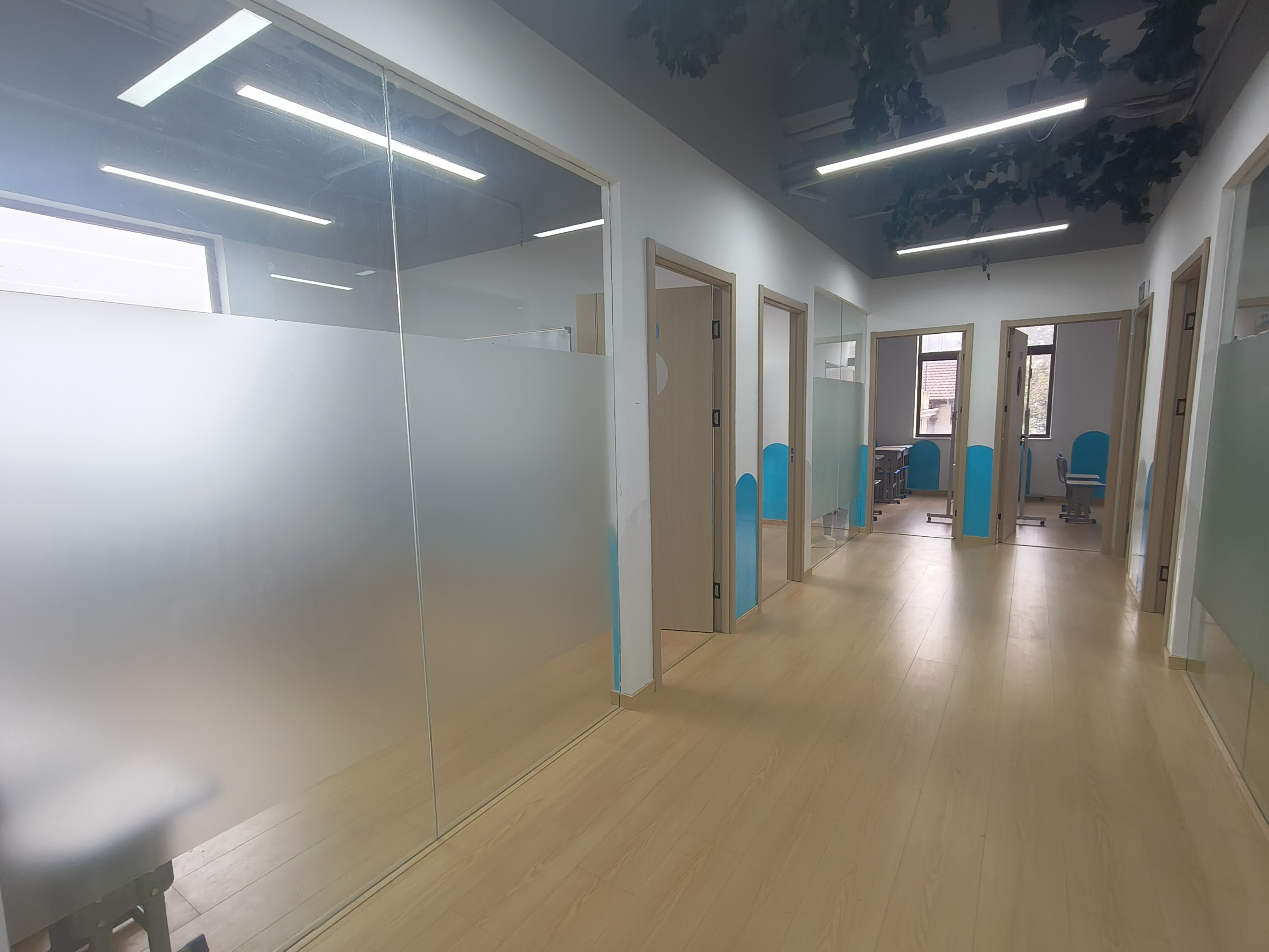 淮海中路茂名大厦230平米写字楼出租