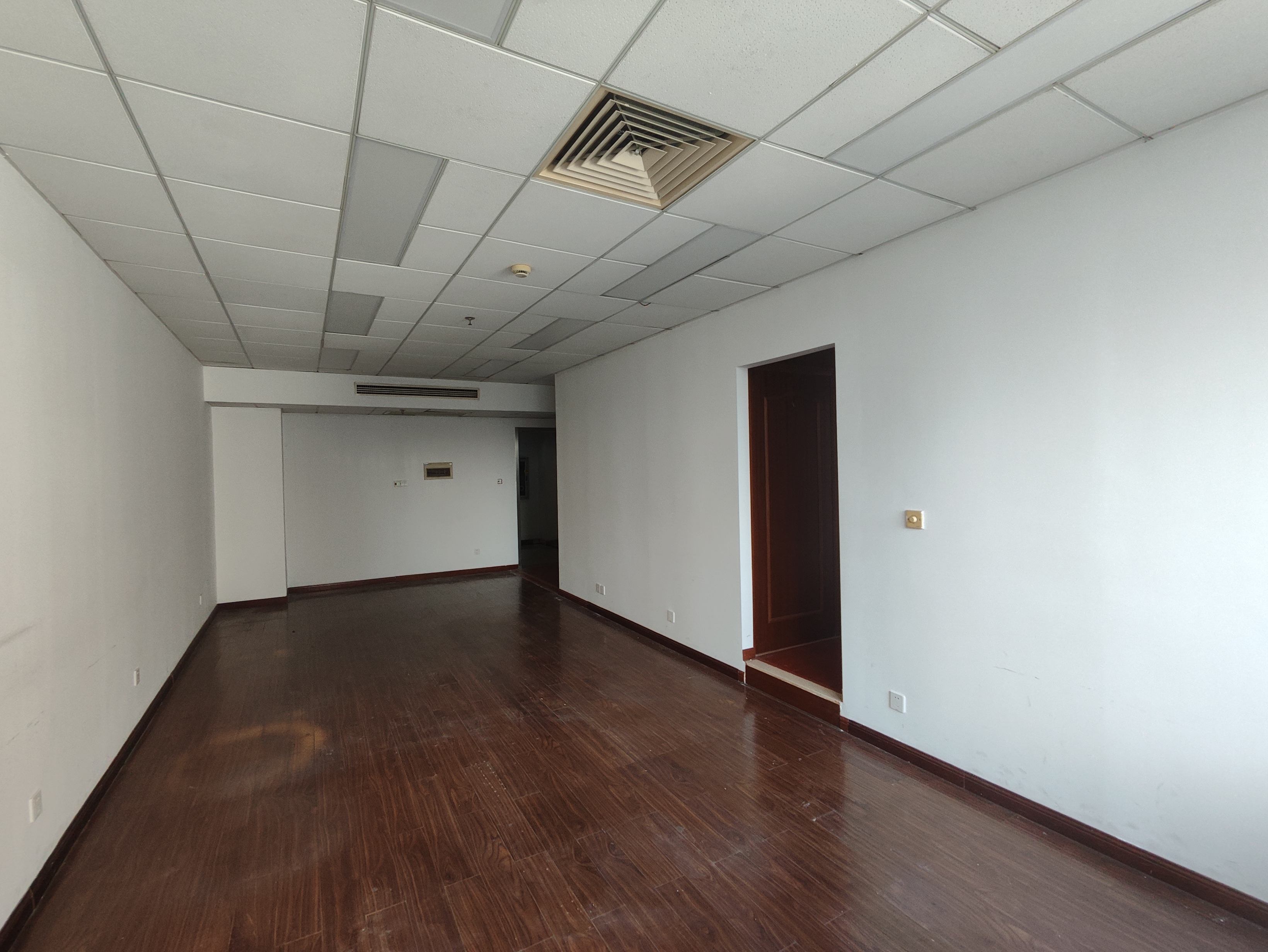 万体馆永升大厦120平米写字楼出租