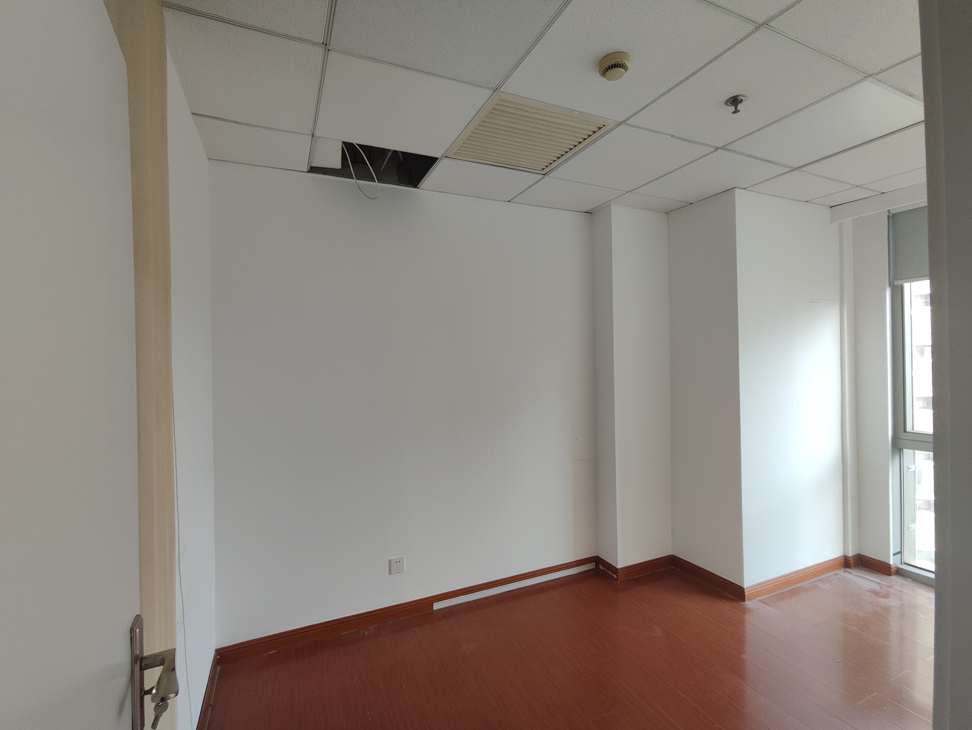 万体馆永升大厦120平米写字楼出租