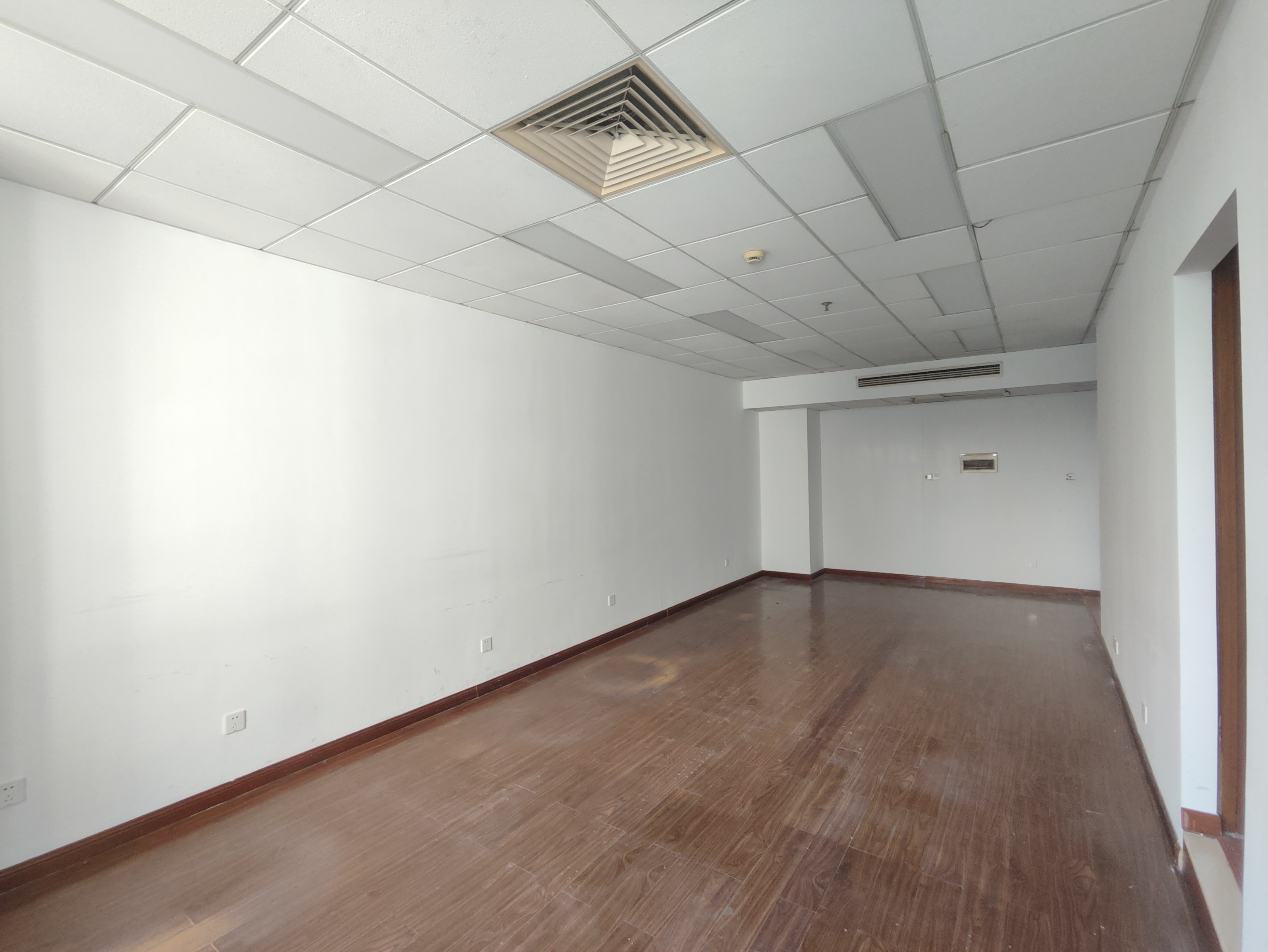 万体馆永升大厦120平米写字楼出租