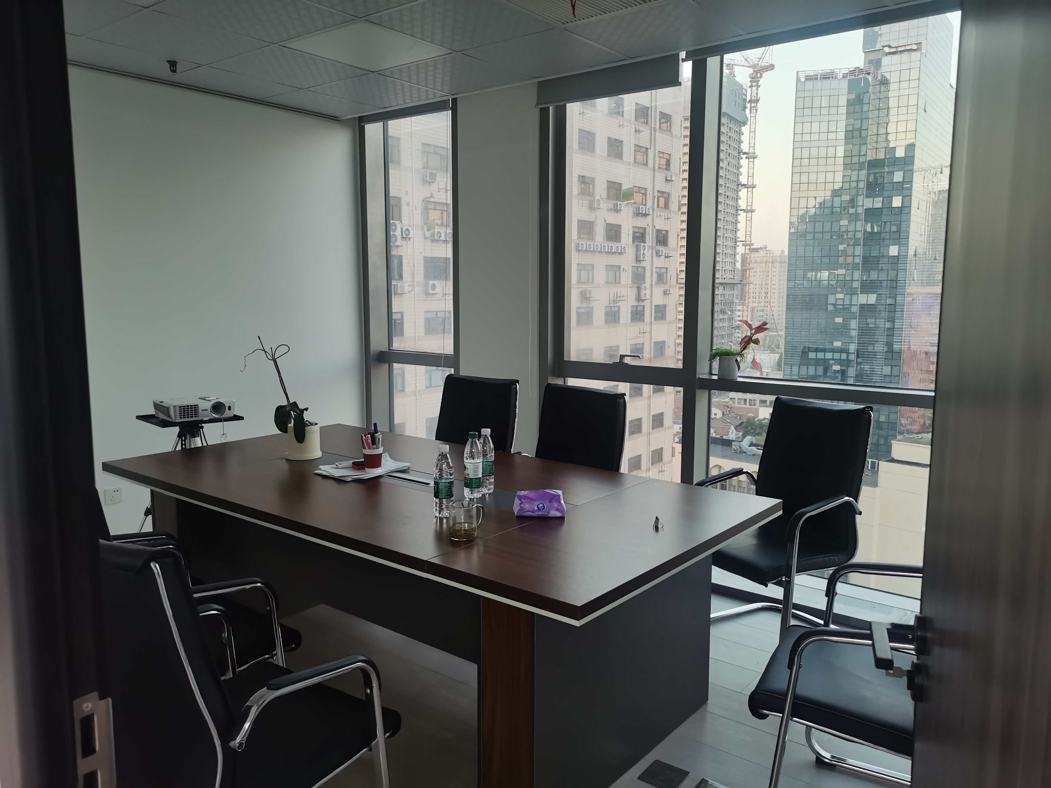 淮海中路恒积大厦138平米写字楼出租