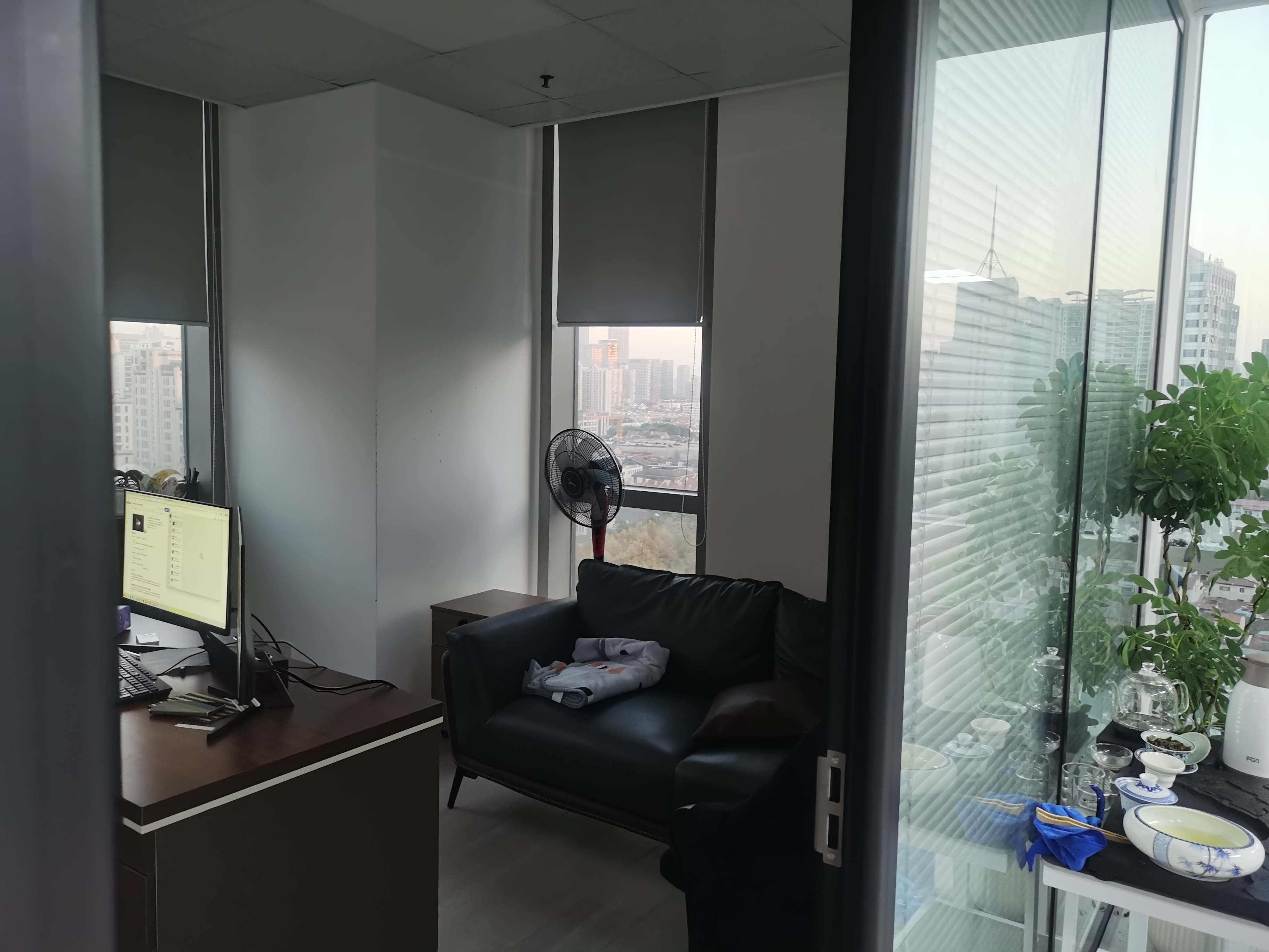 淮海中路恒积大厦138平米写字楼出租