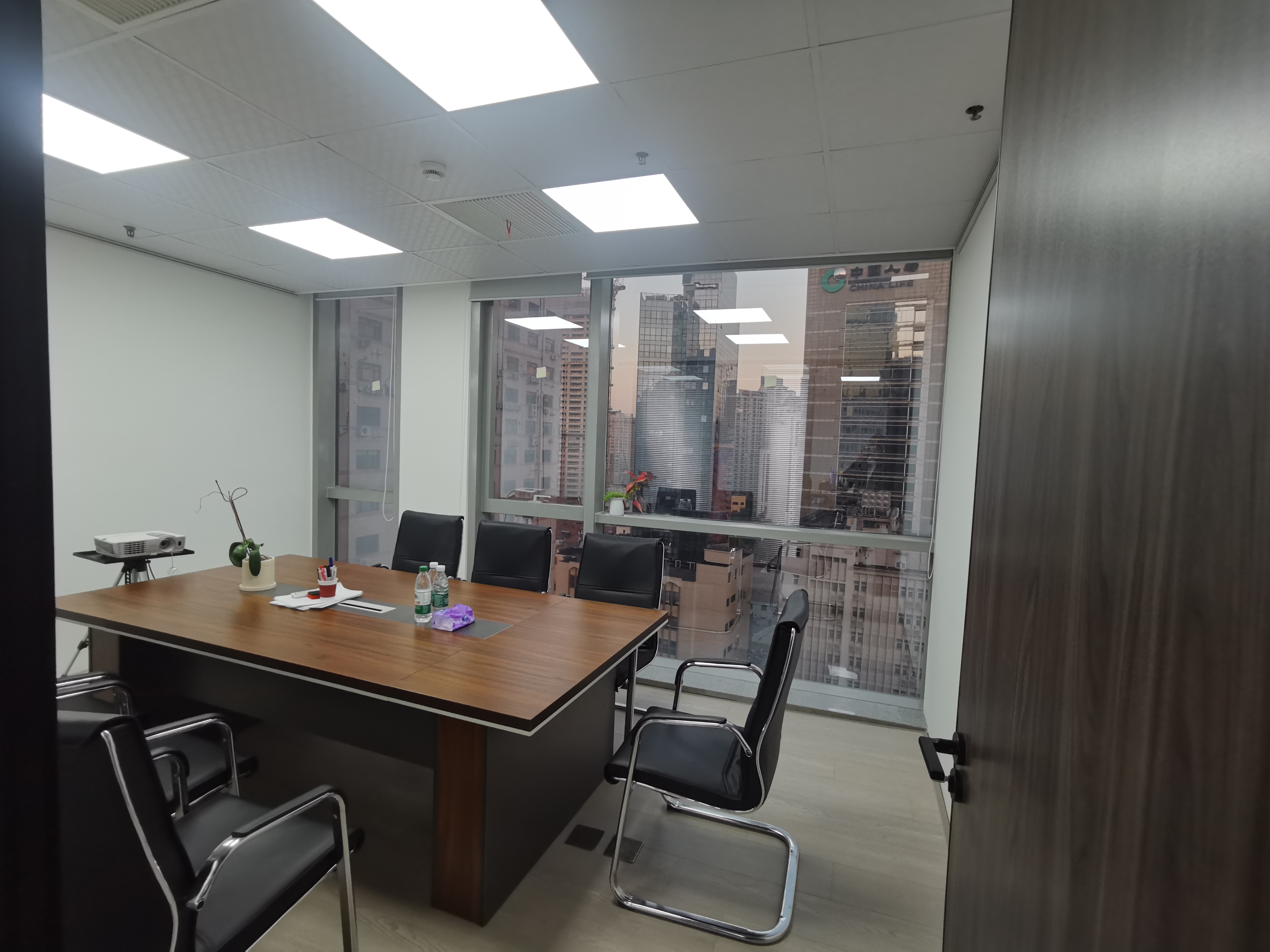 淮海中路恒积大厦138平米写字楼出租