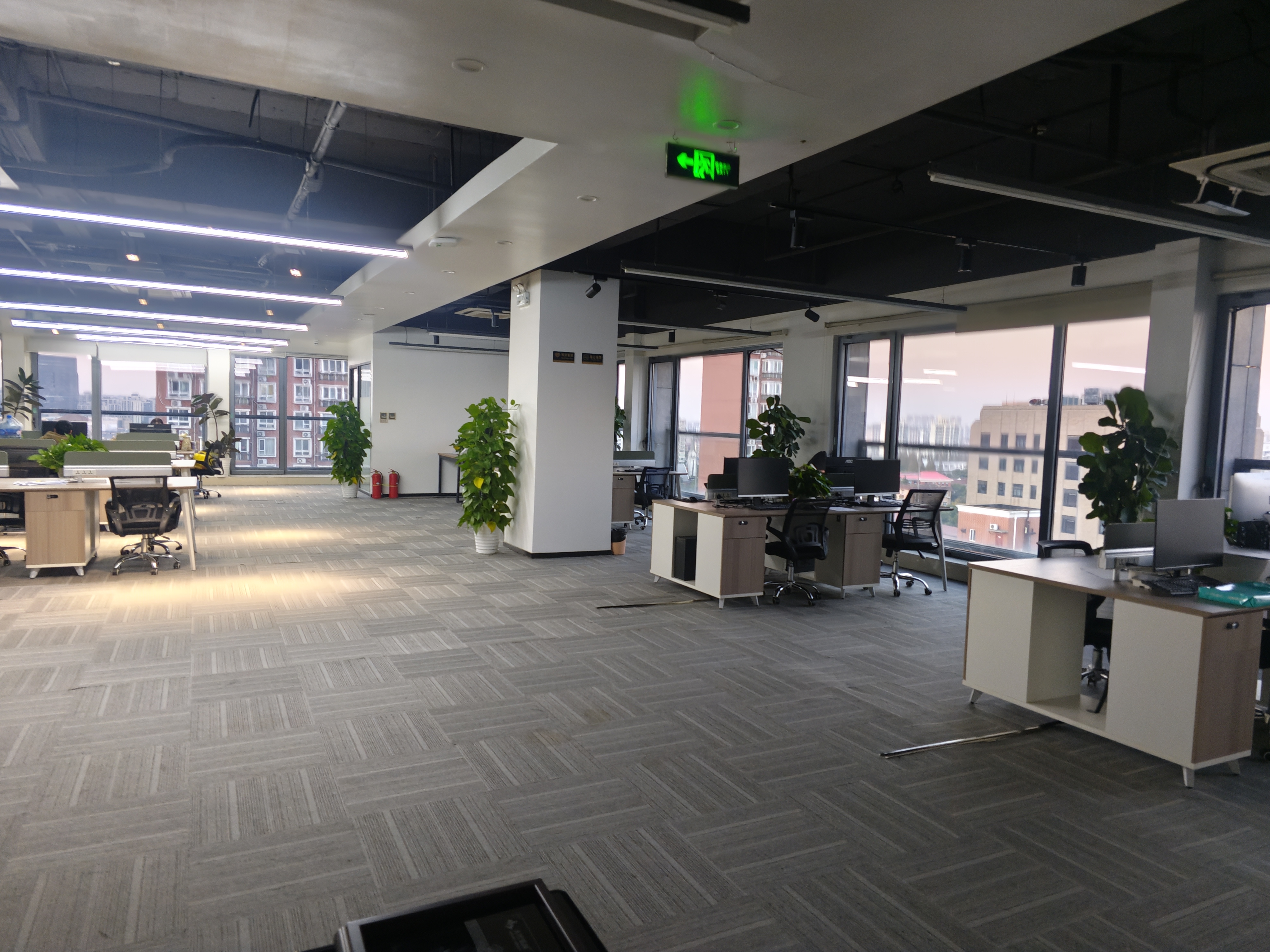 五角场五角丰达商务广场147平米写字楼出租