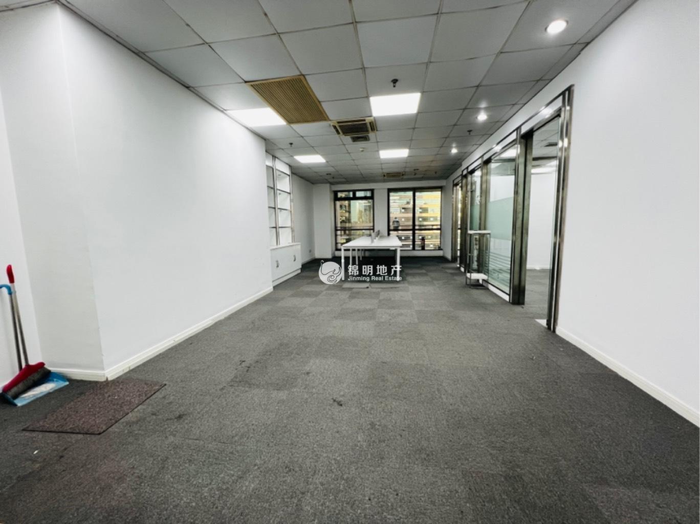 徐家汇均瑶国际广场123平米写字楼出租