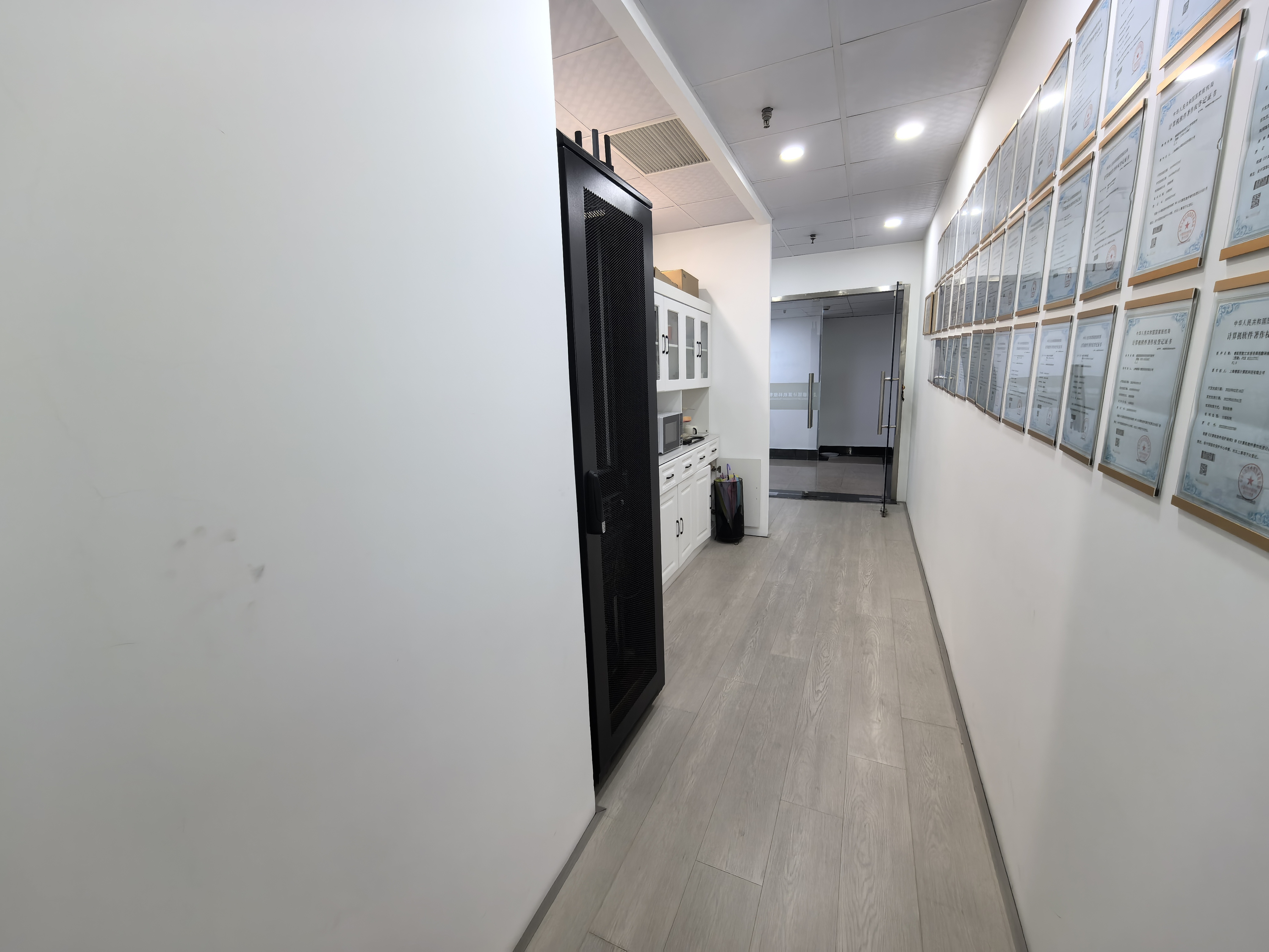 淮海中路恒积大厦138平米写字楼出租