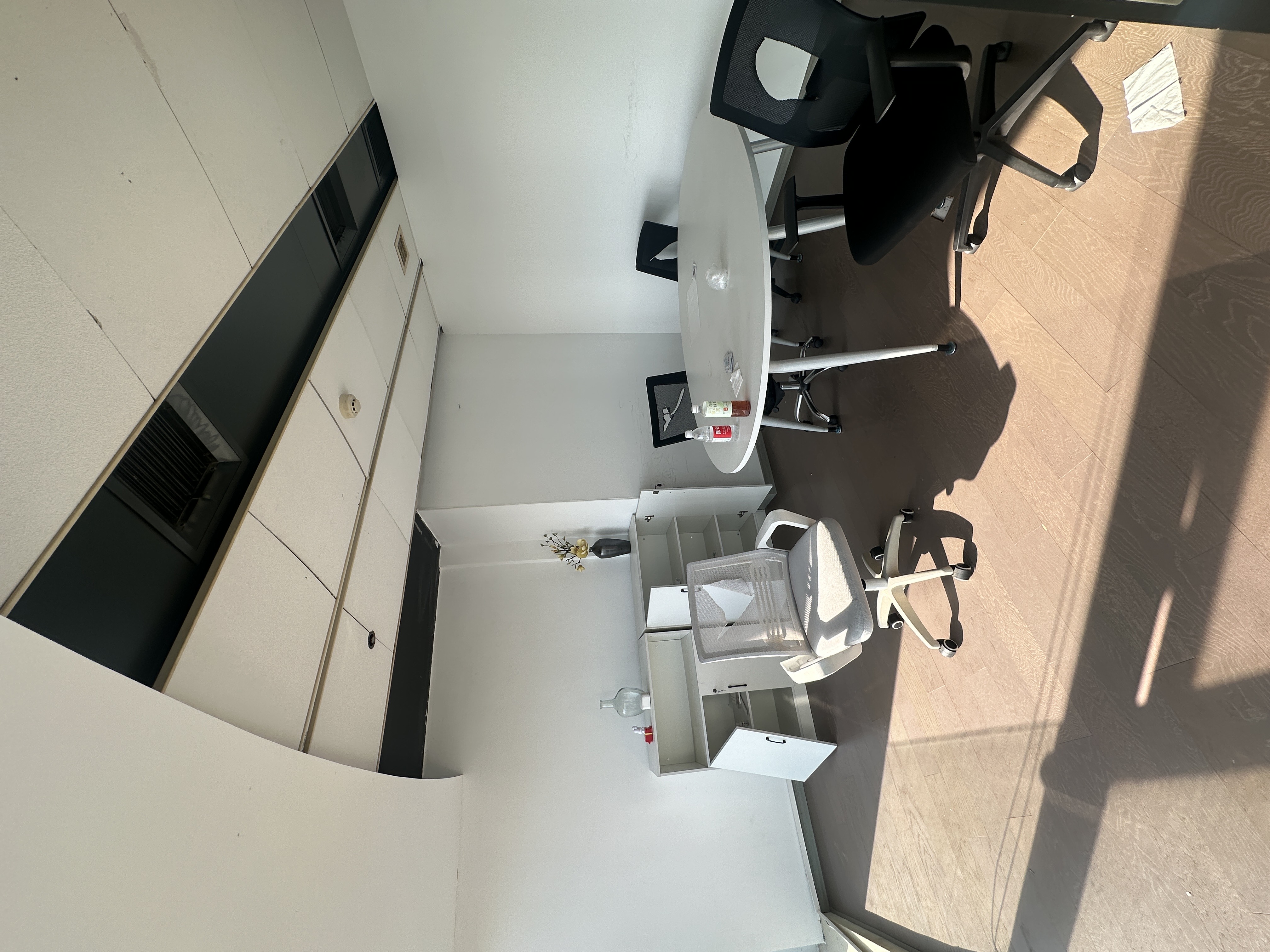 四川北路海泰国际大厦245平米写字楼出租