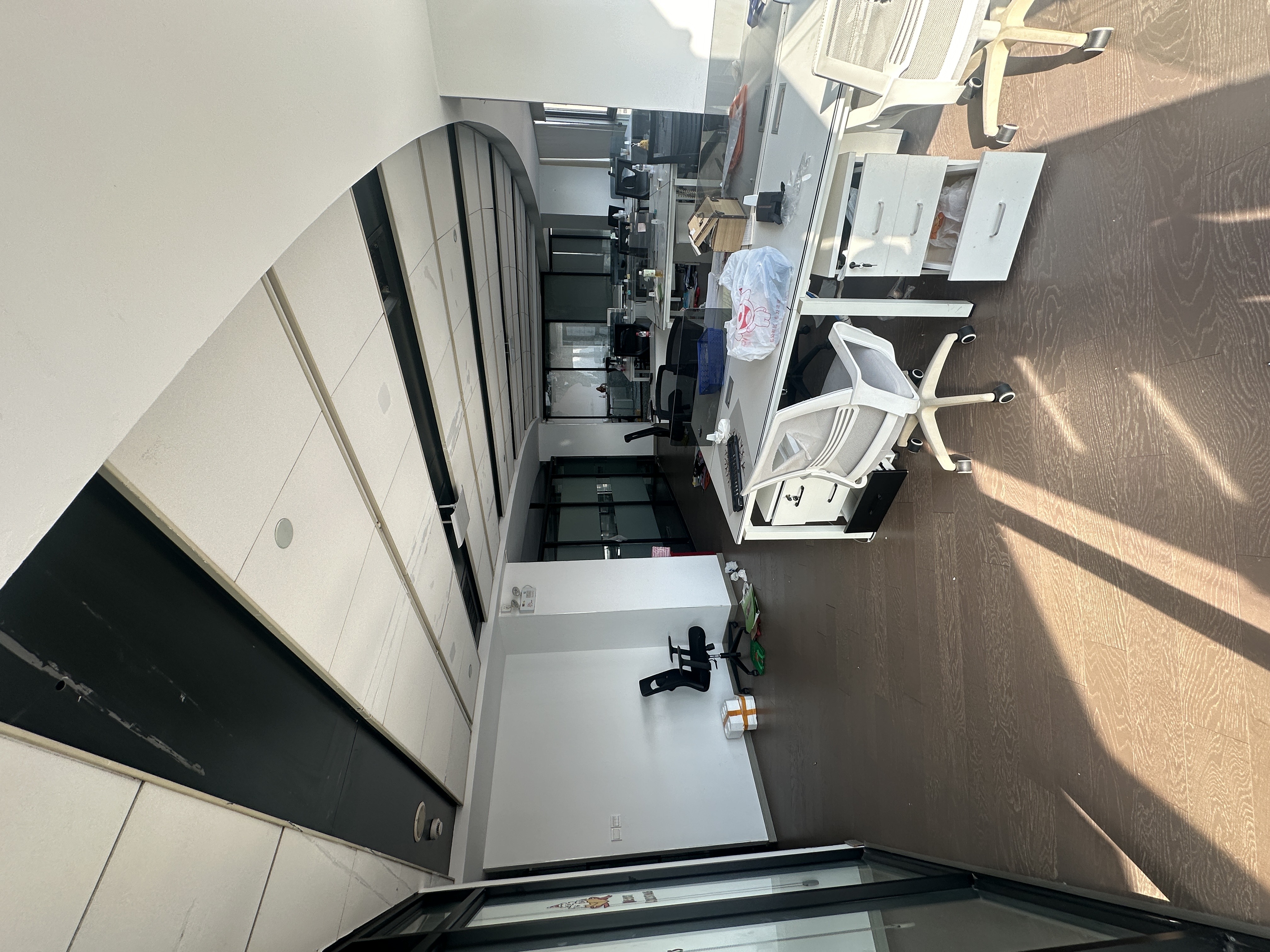 四川北路海泰国际大厦245平米写字楼出租