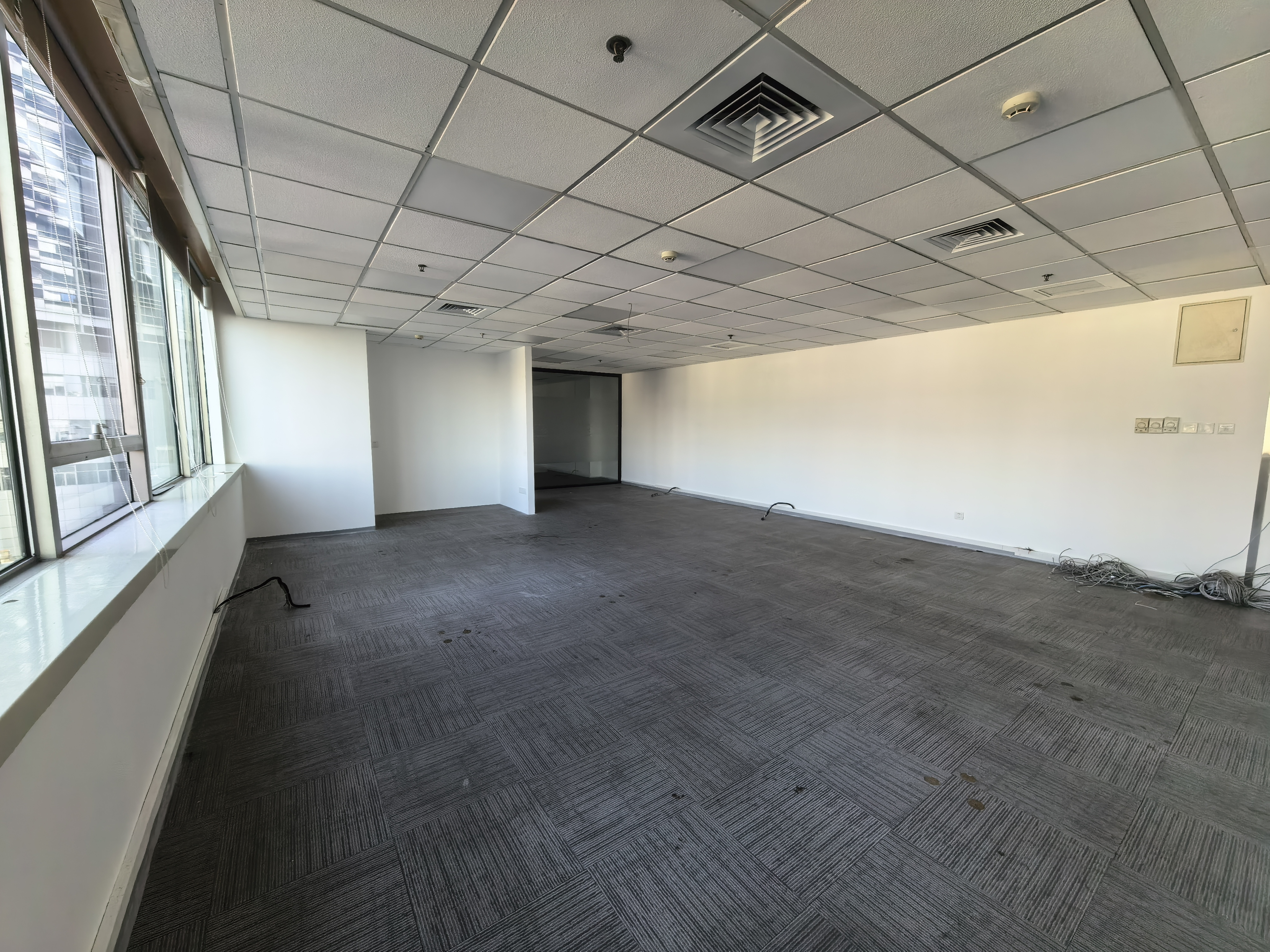 镇宁路兆丰世贸大厦133平米写字楼出租