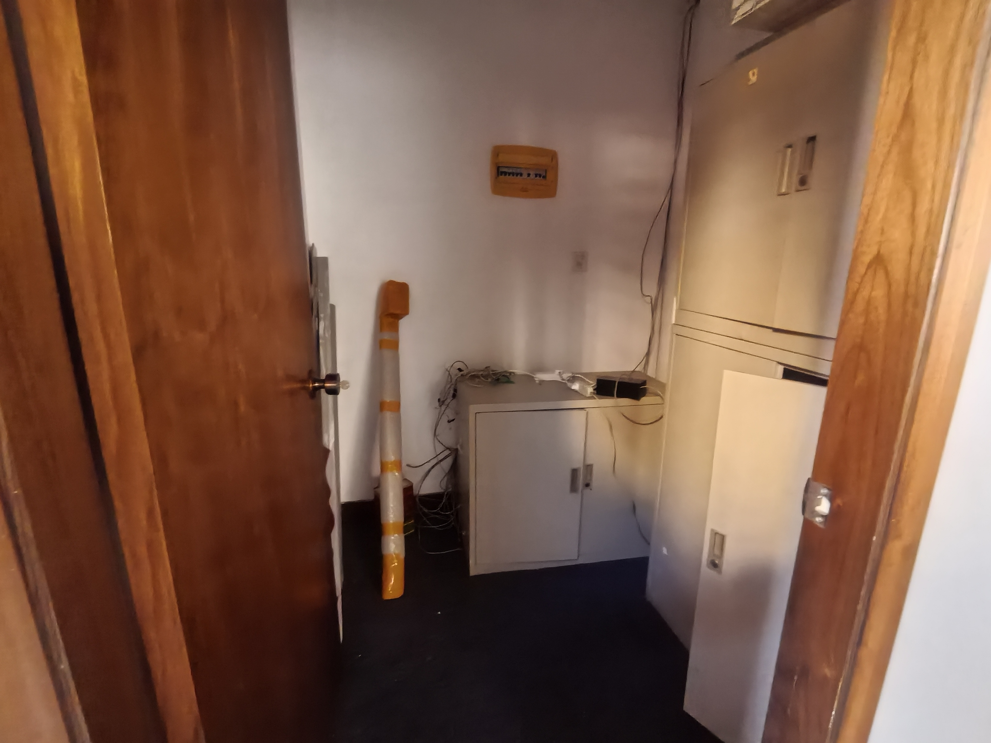 老西门安基大厦132平米写字楼出租