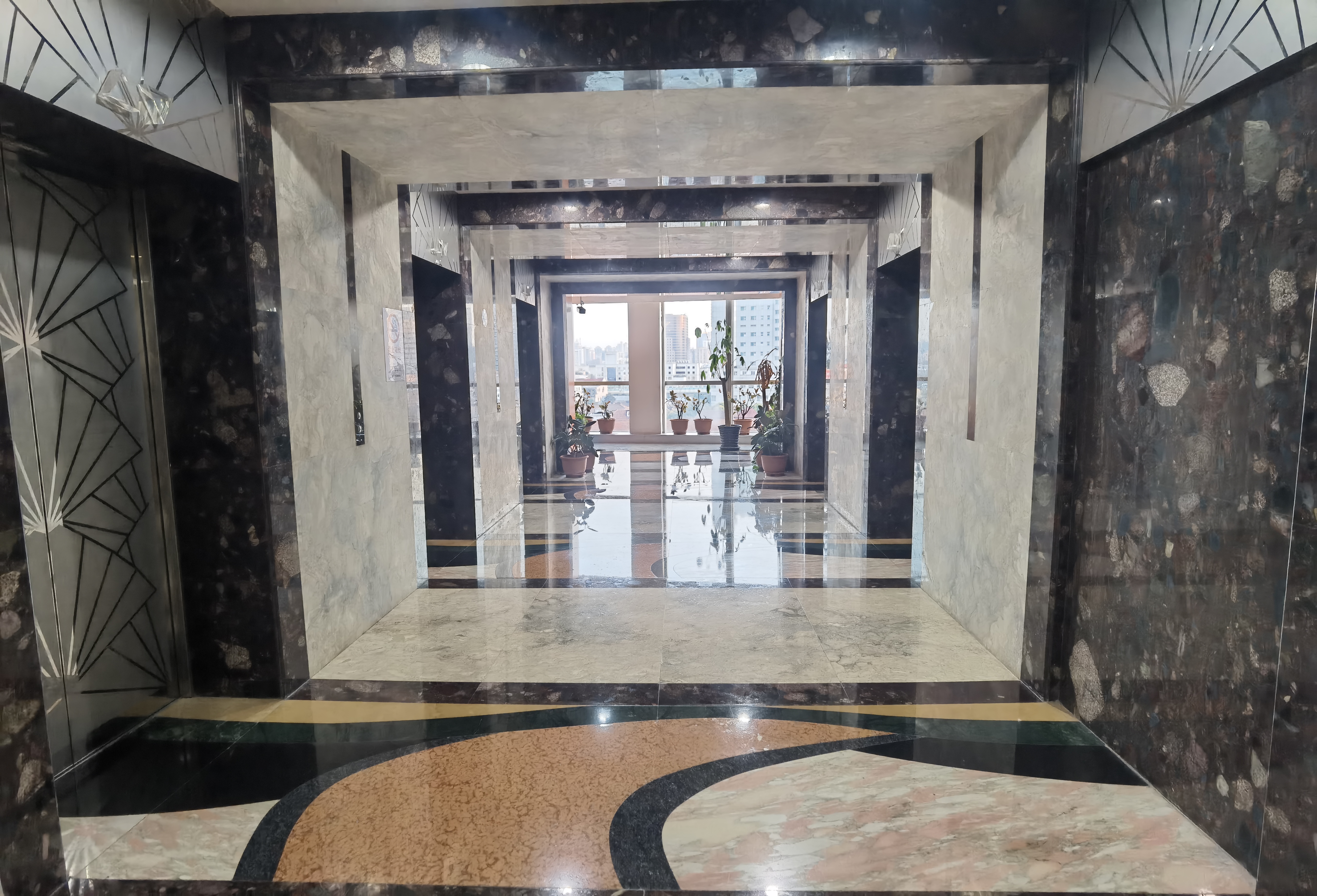 南京西路晶采世纪大厦126平米写字楼出租