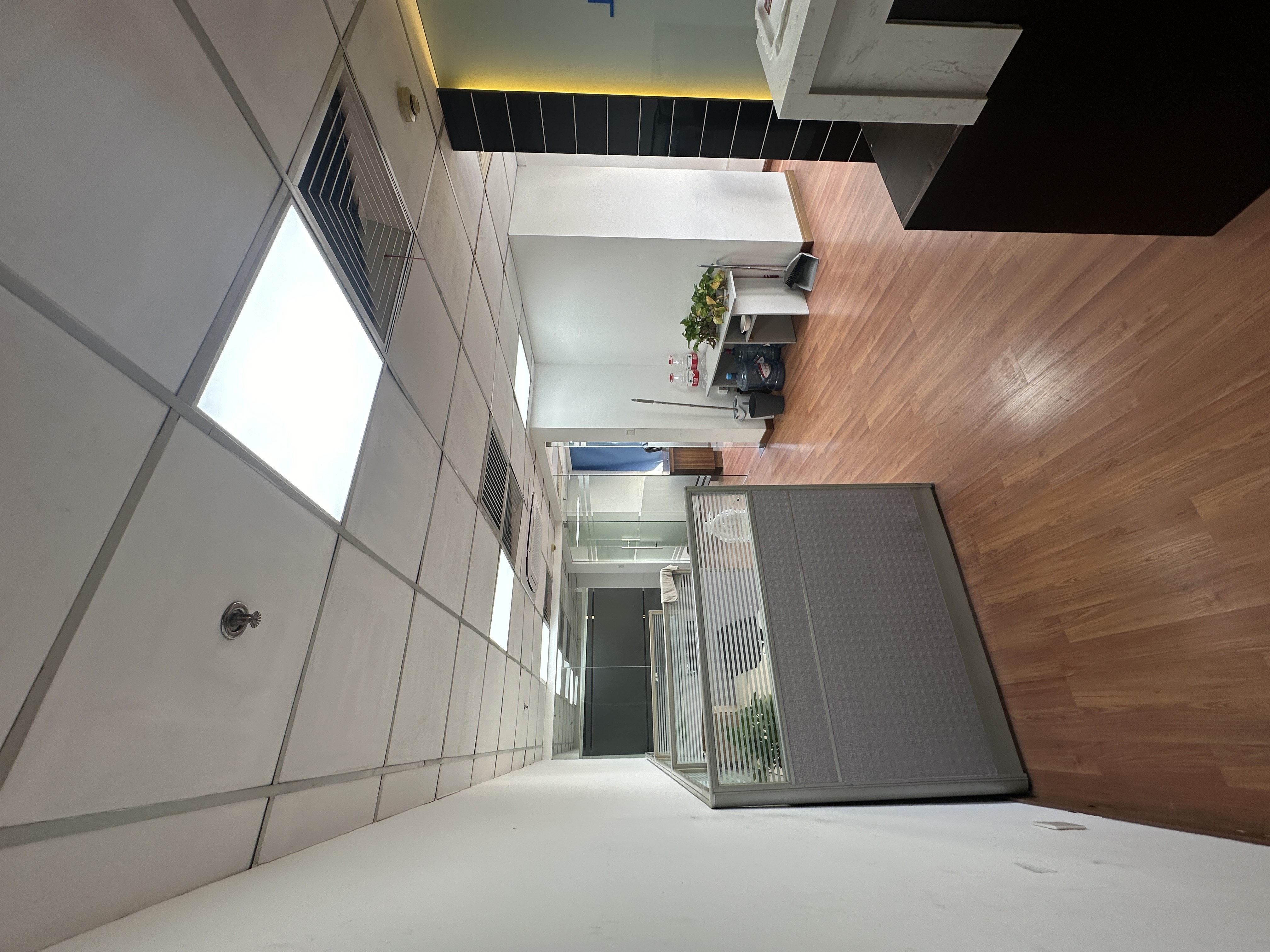 北外滩鼎立大厦96平米写字楼出租