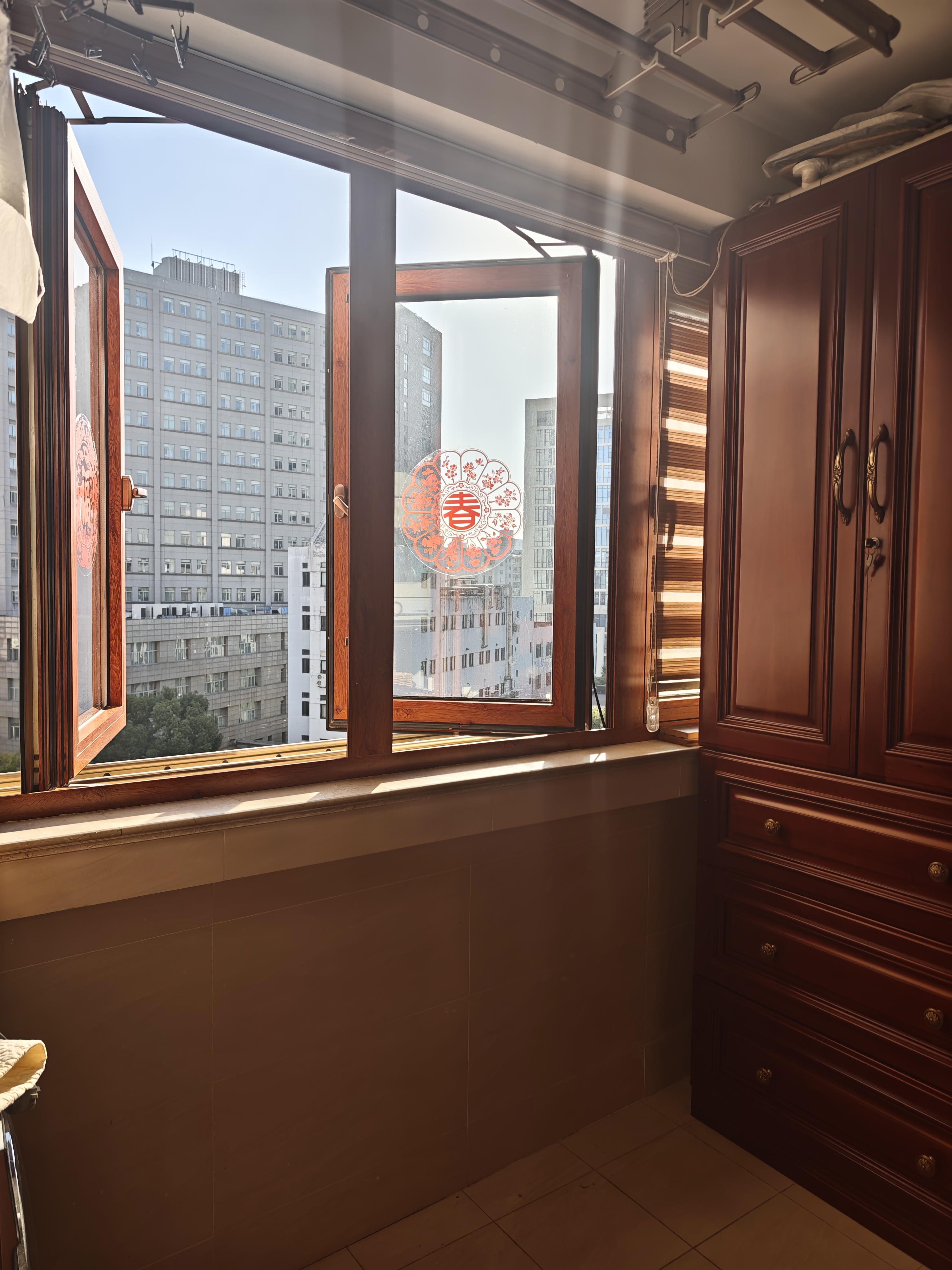 曲阳沪办大厦70平米写字楼出租