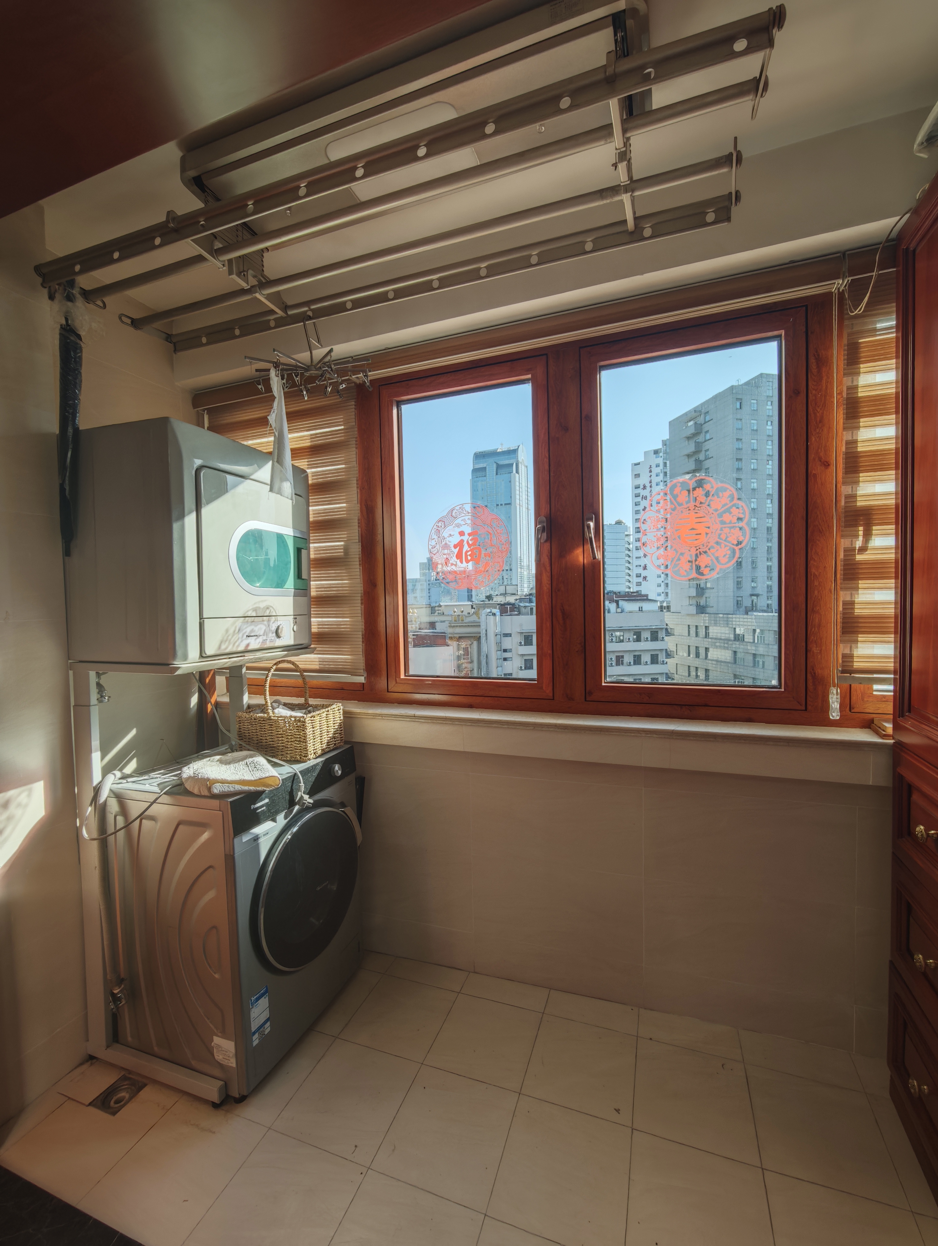 曲阳沪办大厦70平米写字楼出租