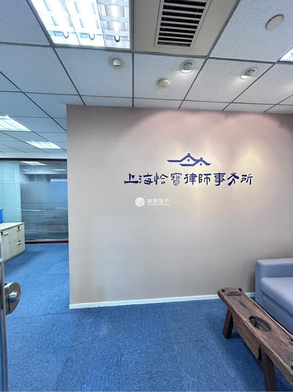 静安寺静安中华大厦102平米写字楼出租