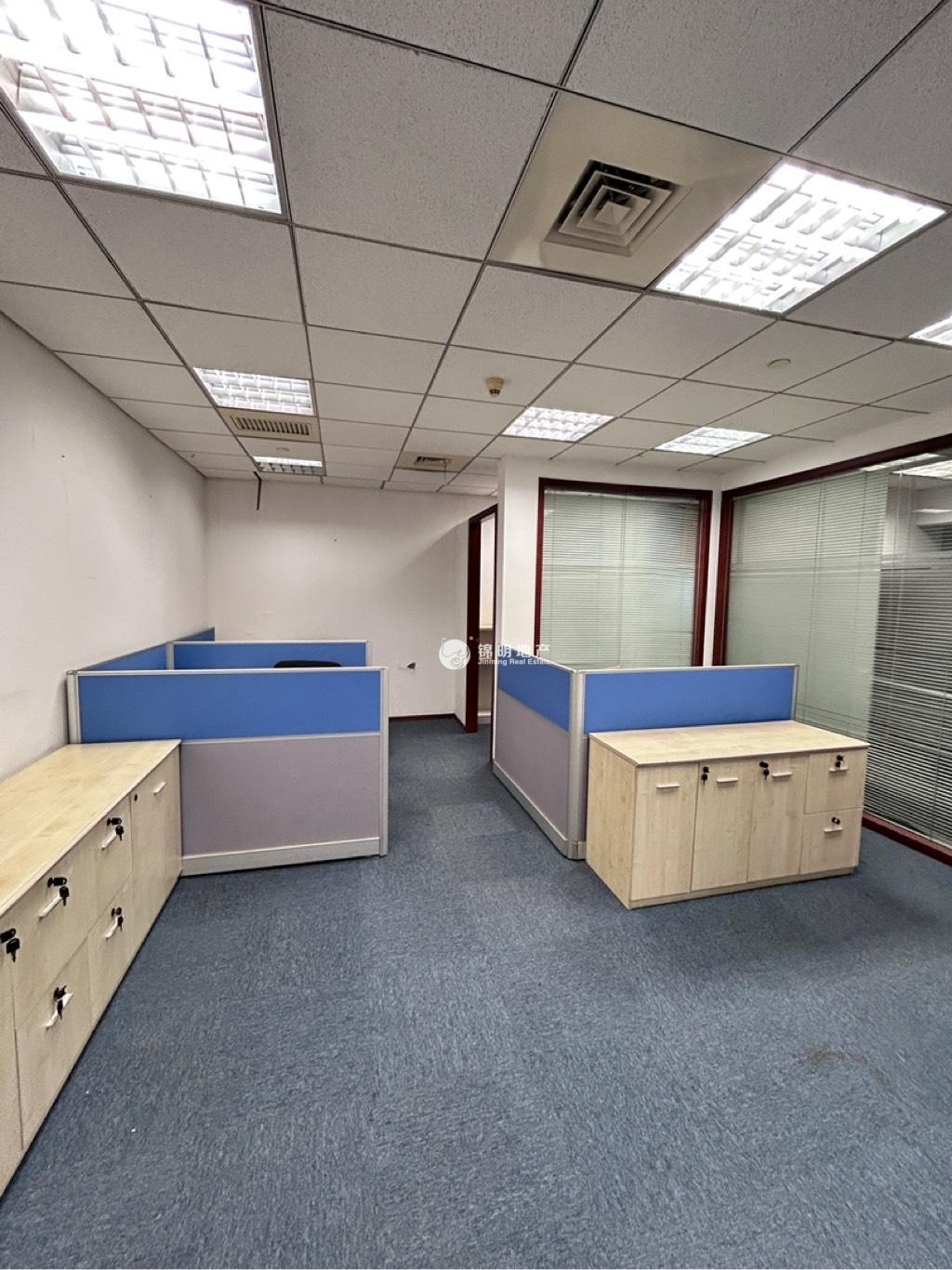 静安寺静安中华大厦102平米写字楼出租