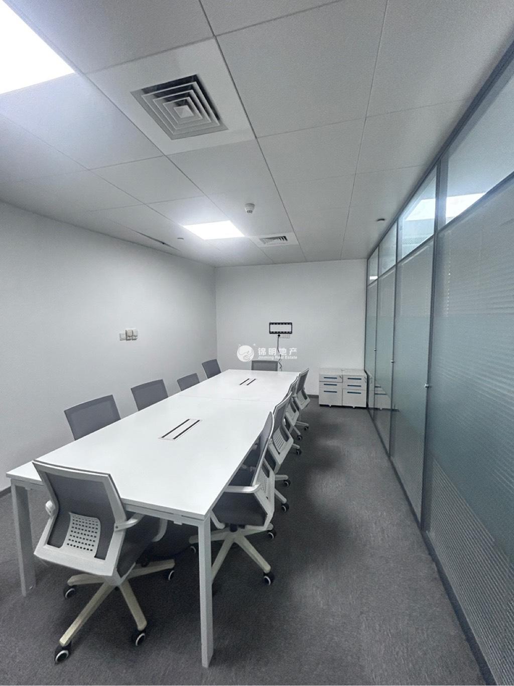 静安寺静安中华大厦138平米写字楼出租