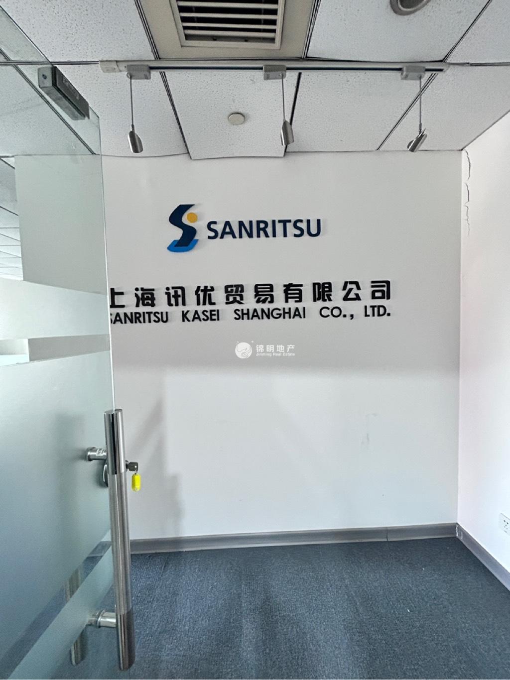 静安寺静安中华大厦125平米写字楼出租