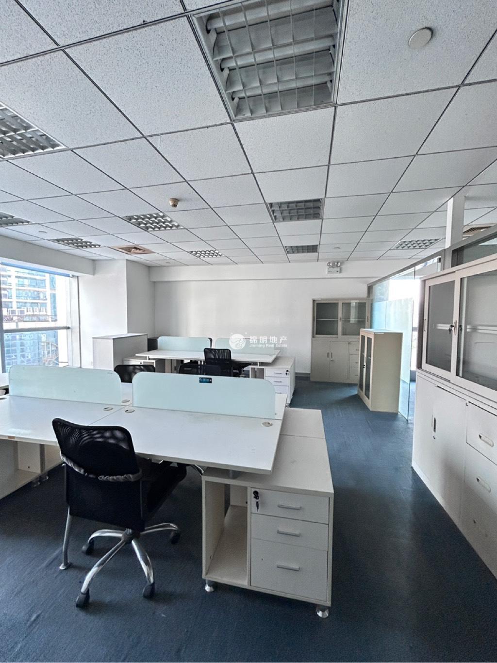 静安寺静安中华大厦125平米写字楼出租