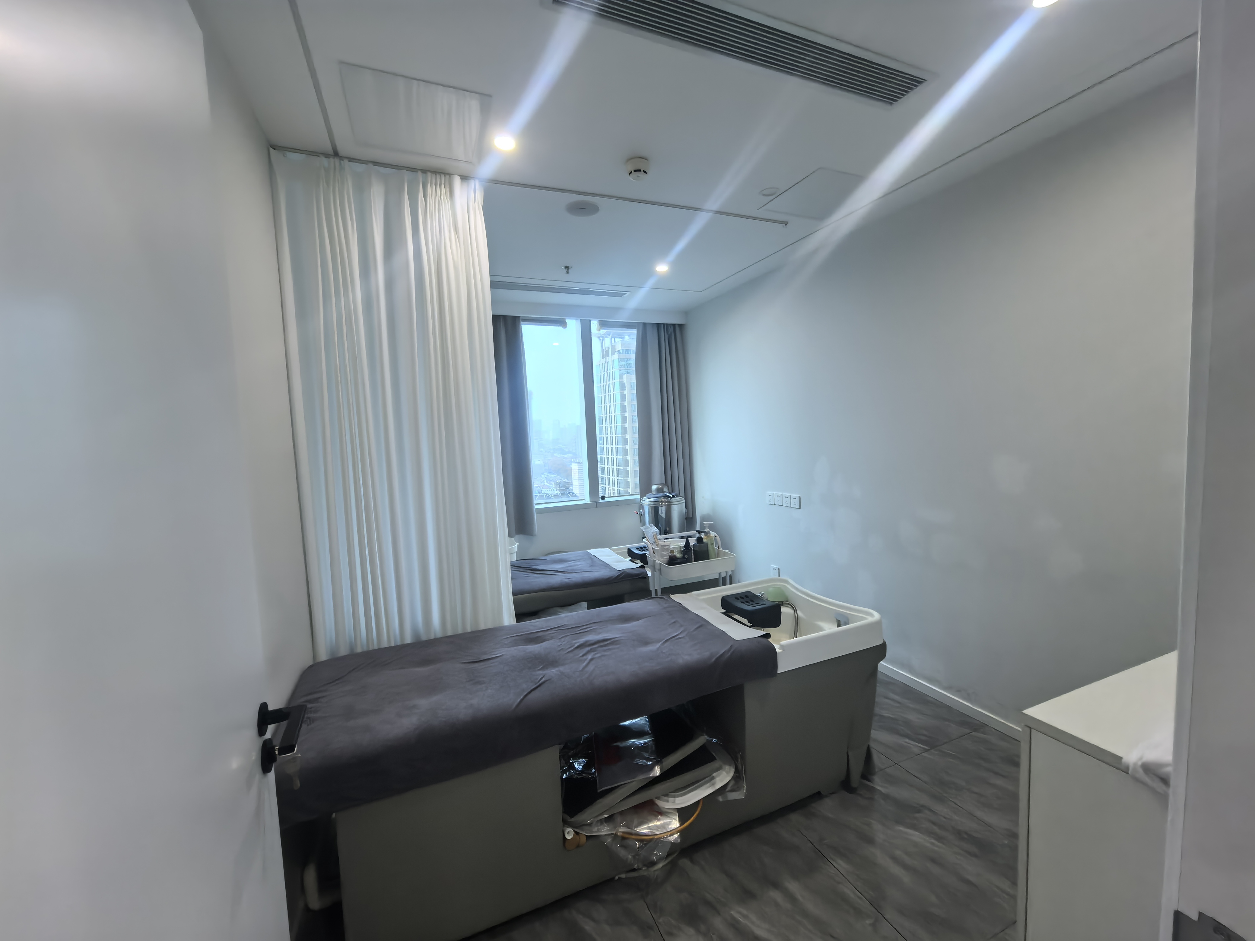 淮海中路瑞安广场123平米写字楼出租