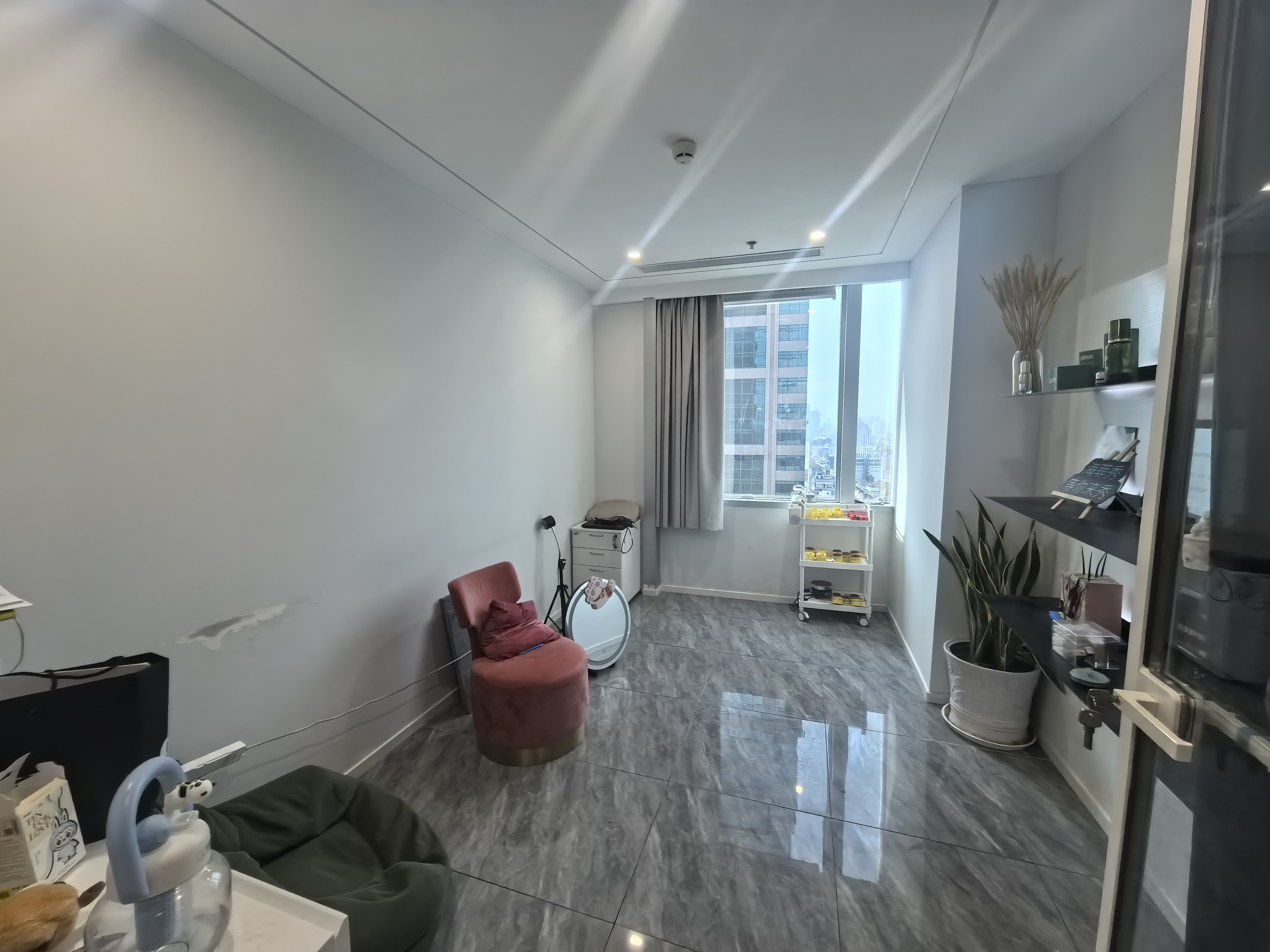 淮海中路瑞安广场117平米写字楼出租