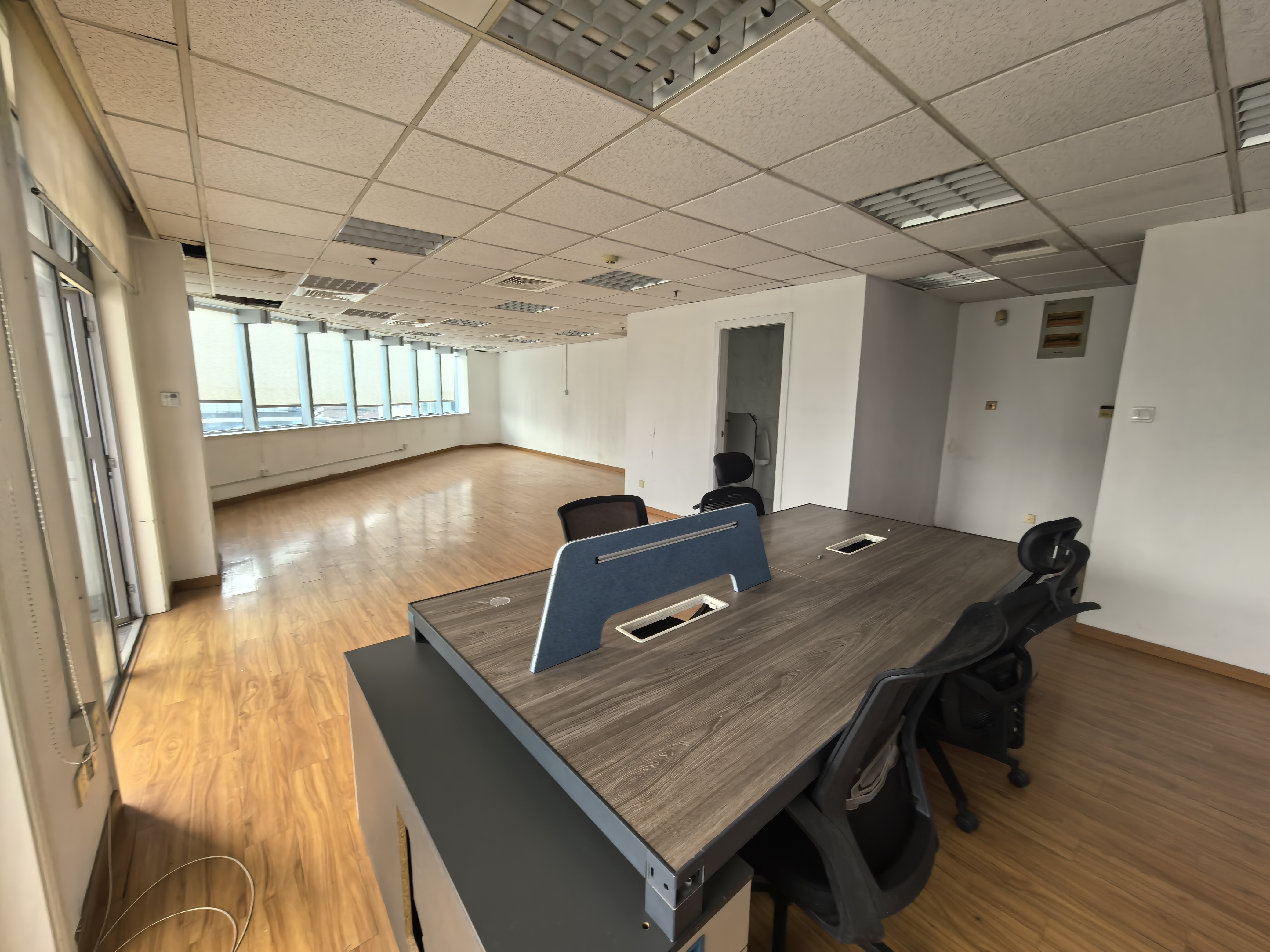 淮海中路淮海中华大厦100平米写字楼出租