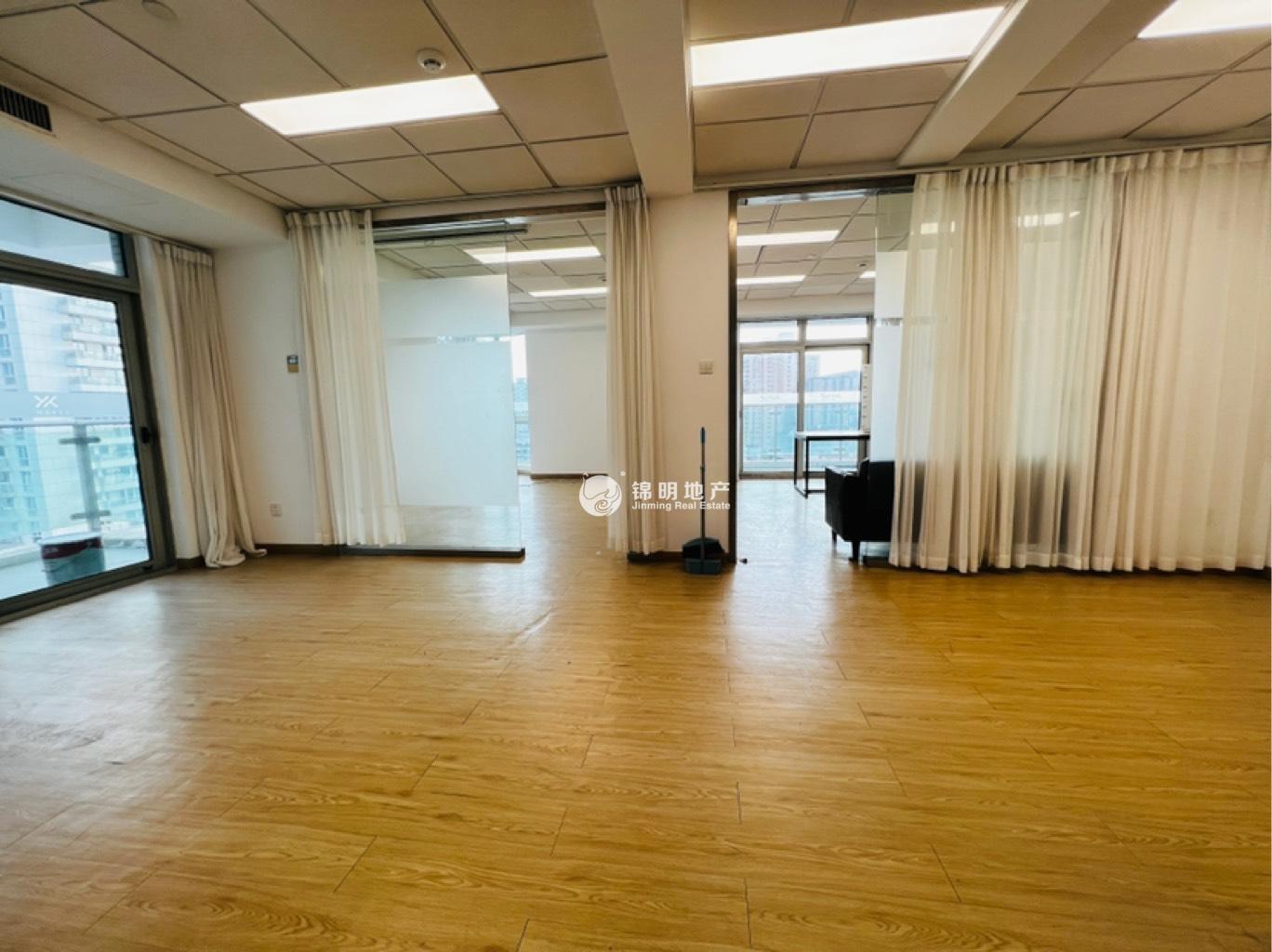 建国西路友谊时代大厦174平米写字楼出租