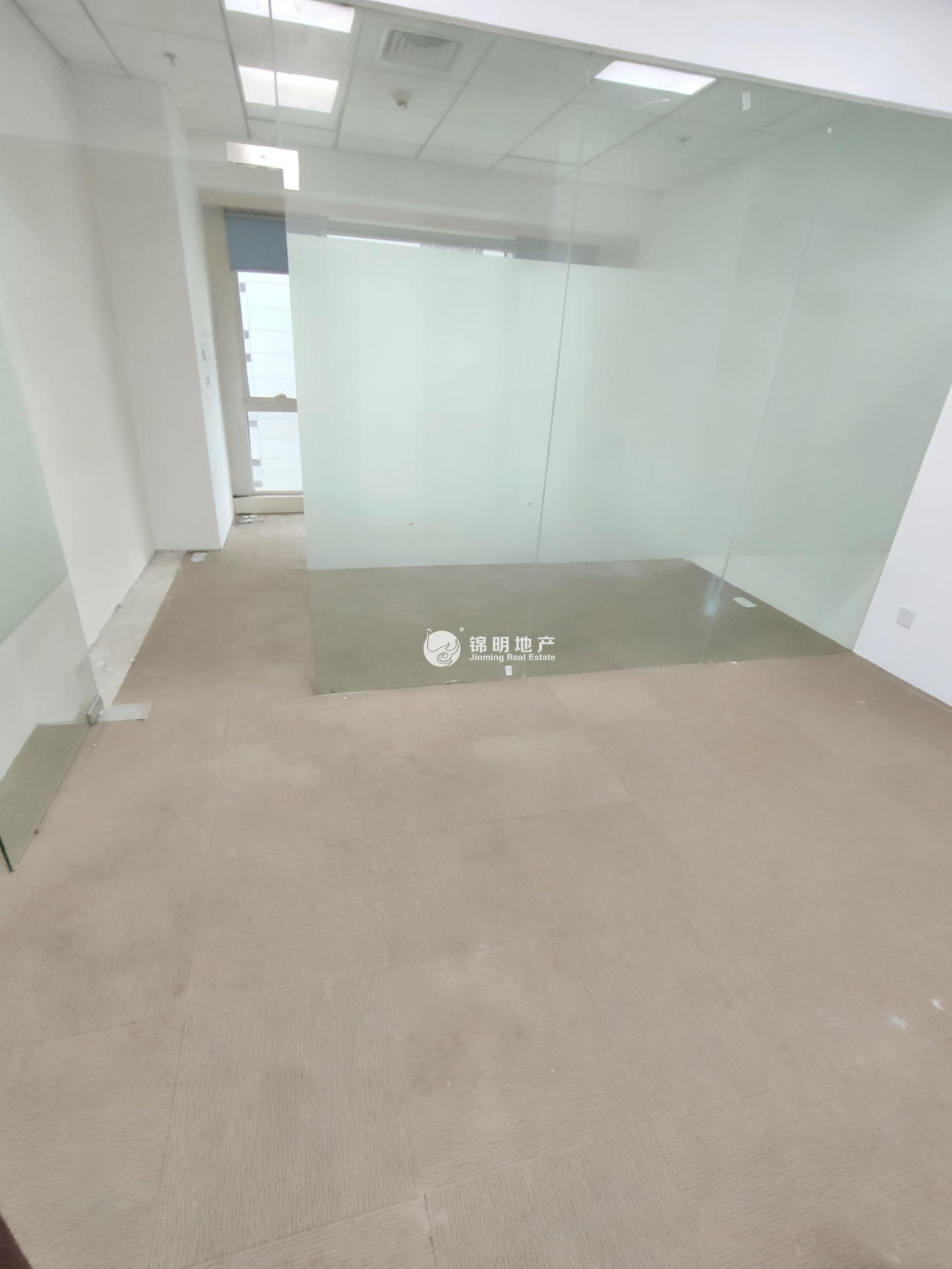 长寿路财富时代大厦45平米写字楼出租