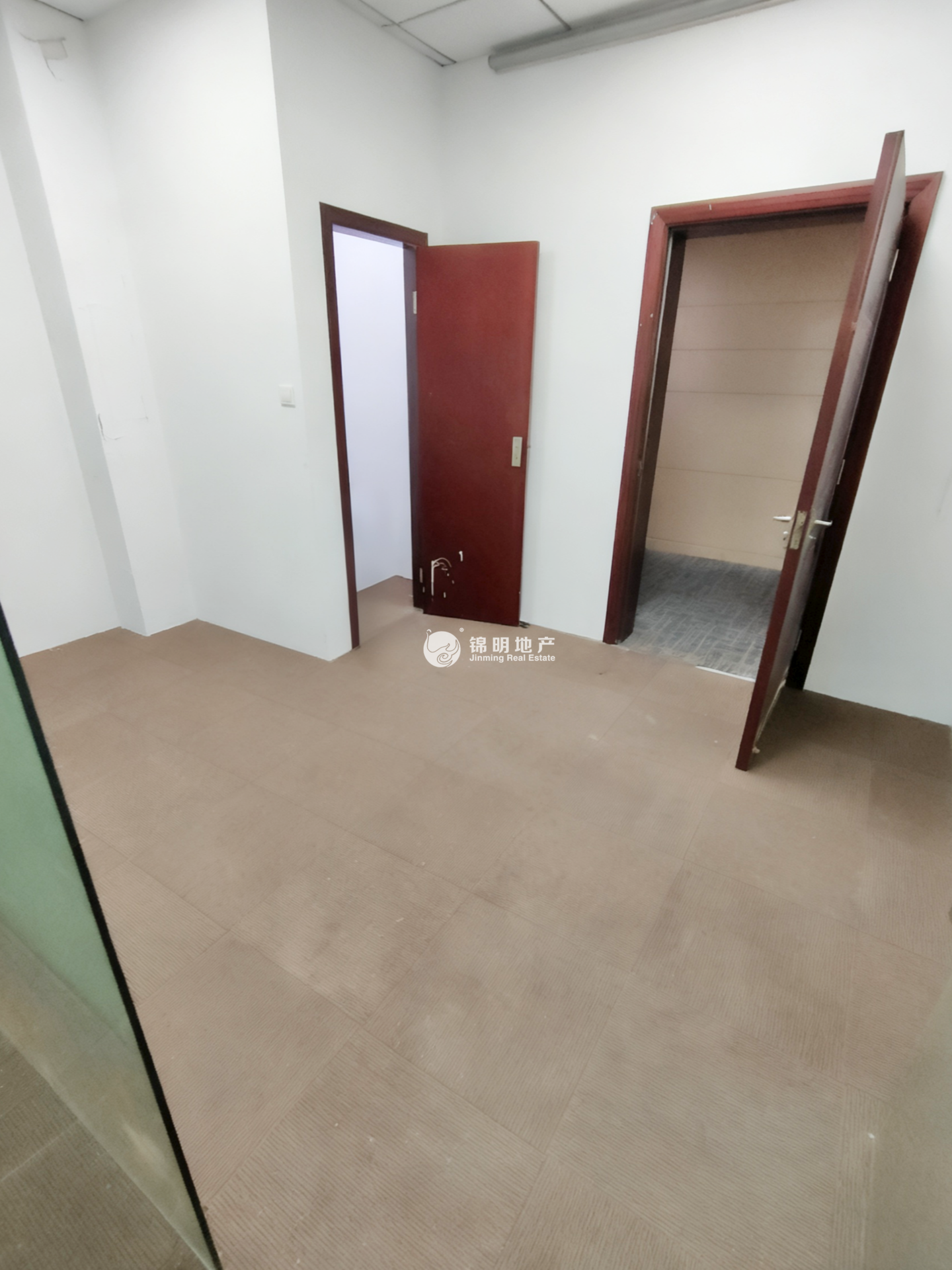 长寿路财富时代大厦45平米写字楼出租