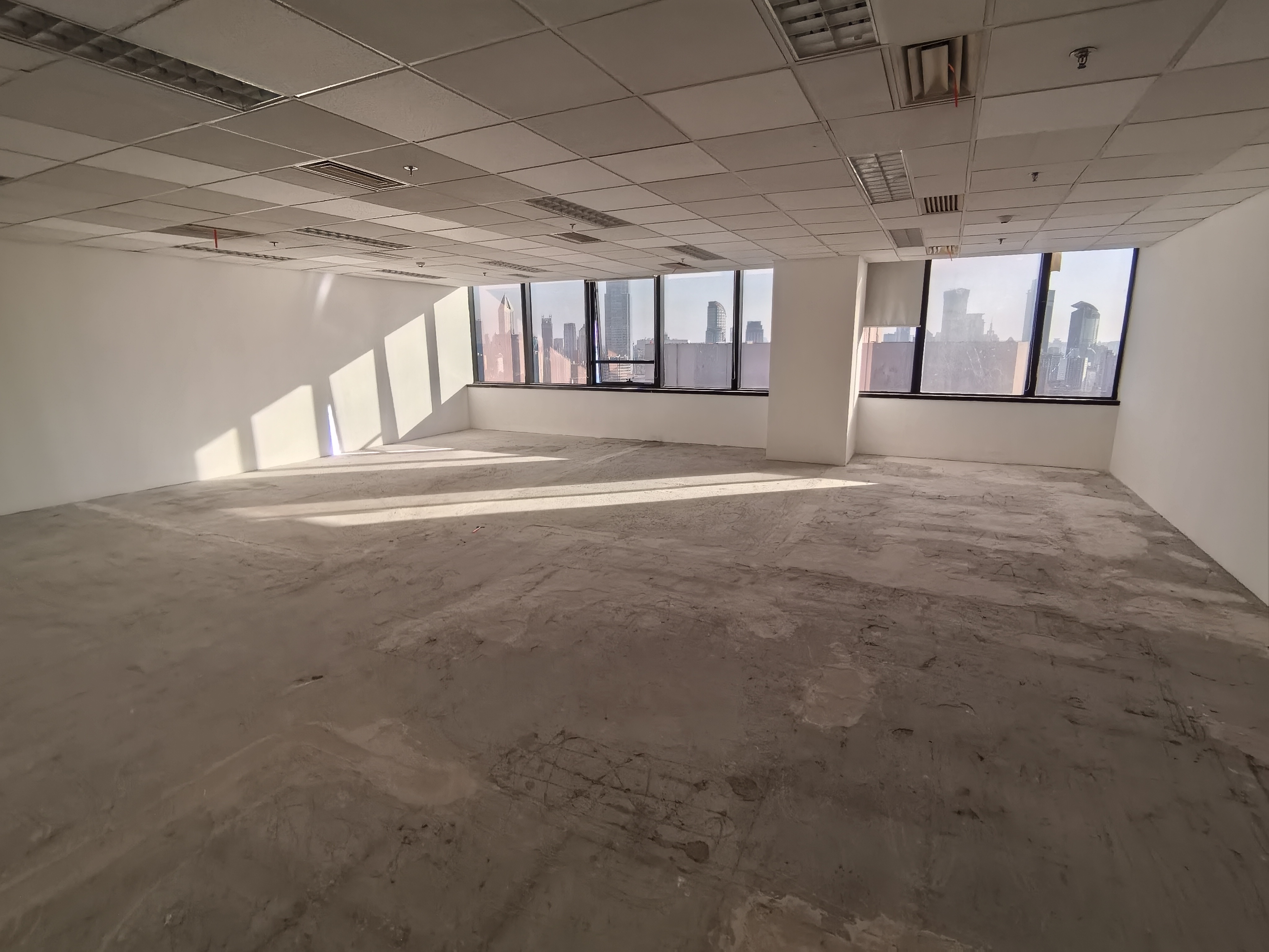 不夜城嘉里不夜城130平米写字楼出租