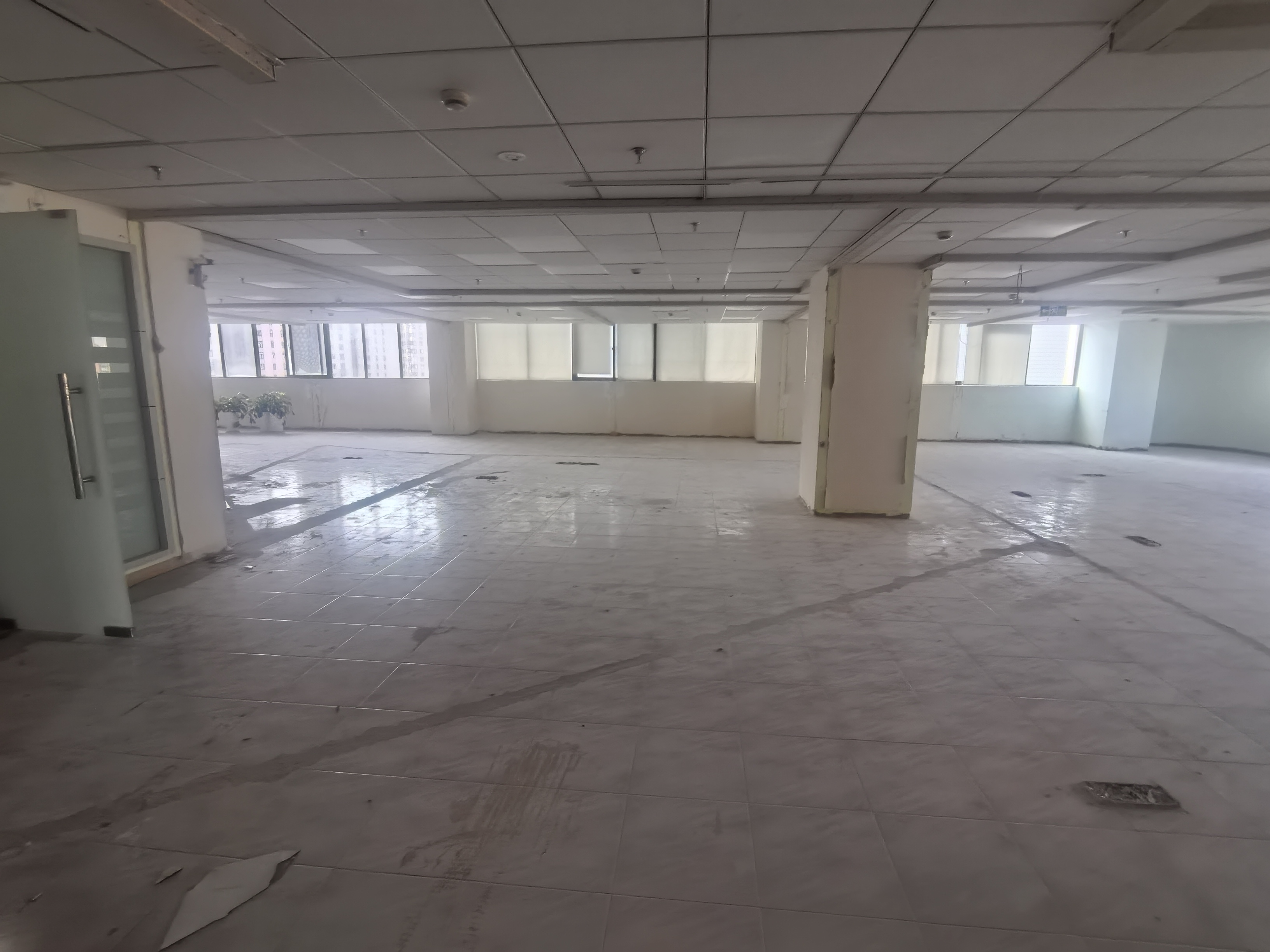 打浦桥宝鼎大厦430平米写字楼出租