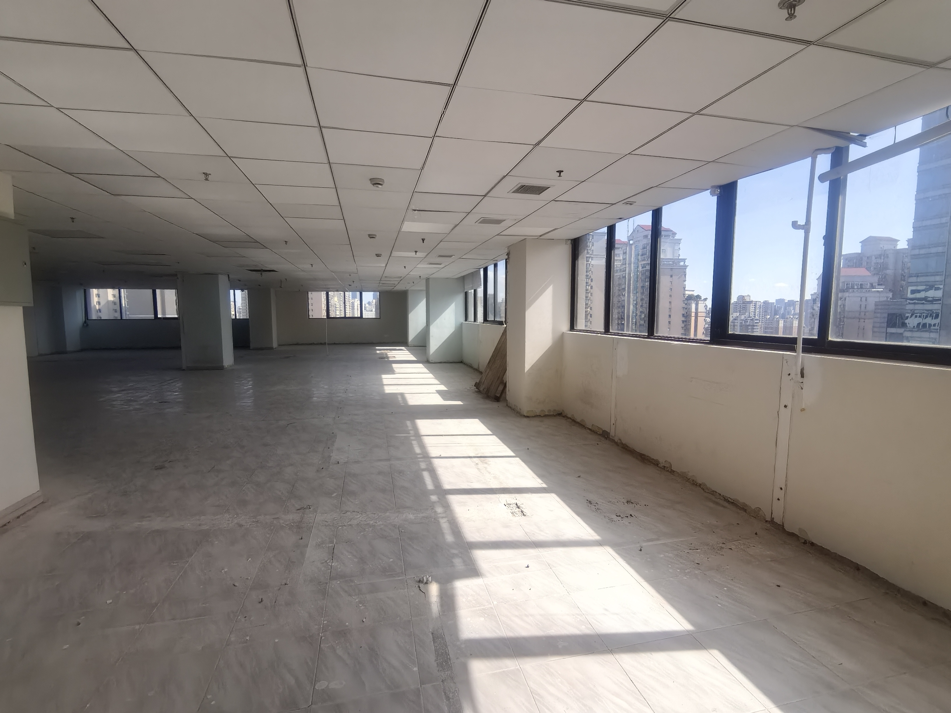 打浦桥宝鼎大厦380平米写字楼出租