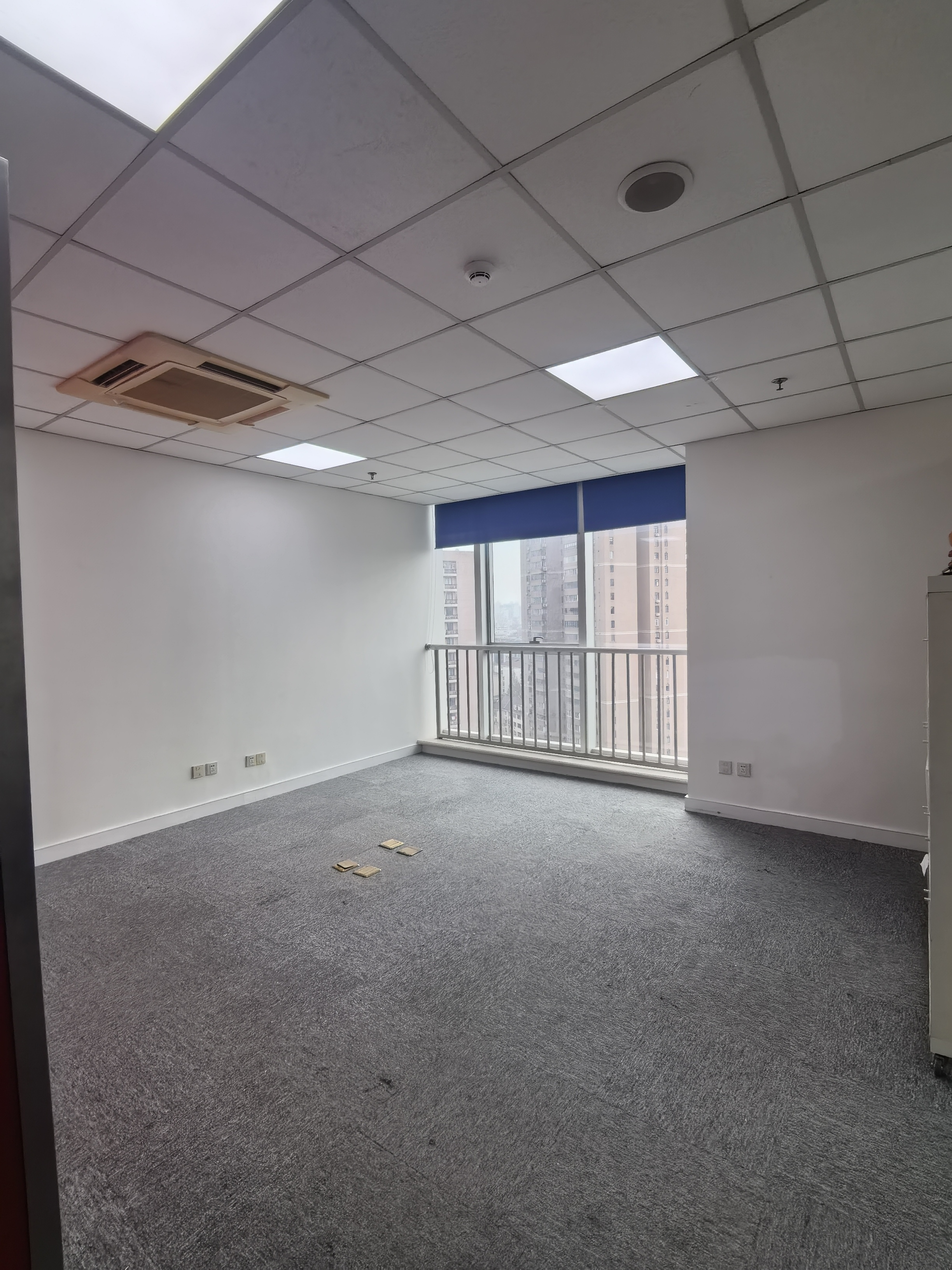 新华路首信银都国际广场88平米写字楼出租