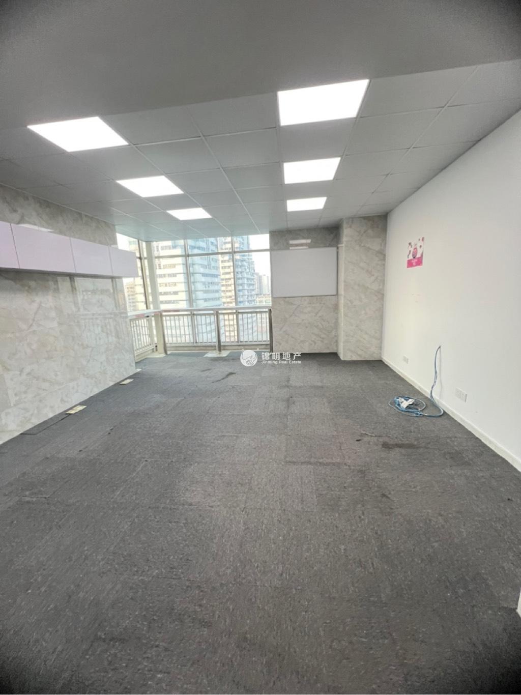 中山公园迎龙大厦254平米写字楼出租
