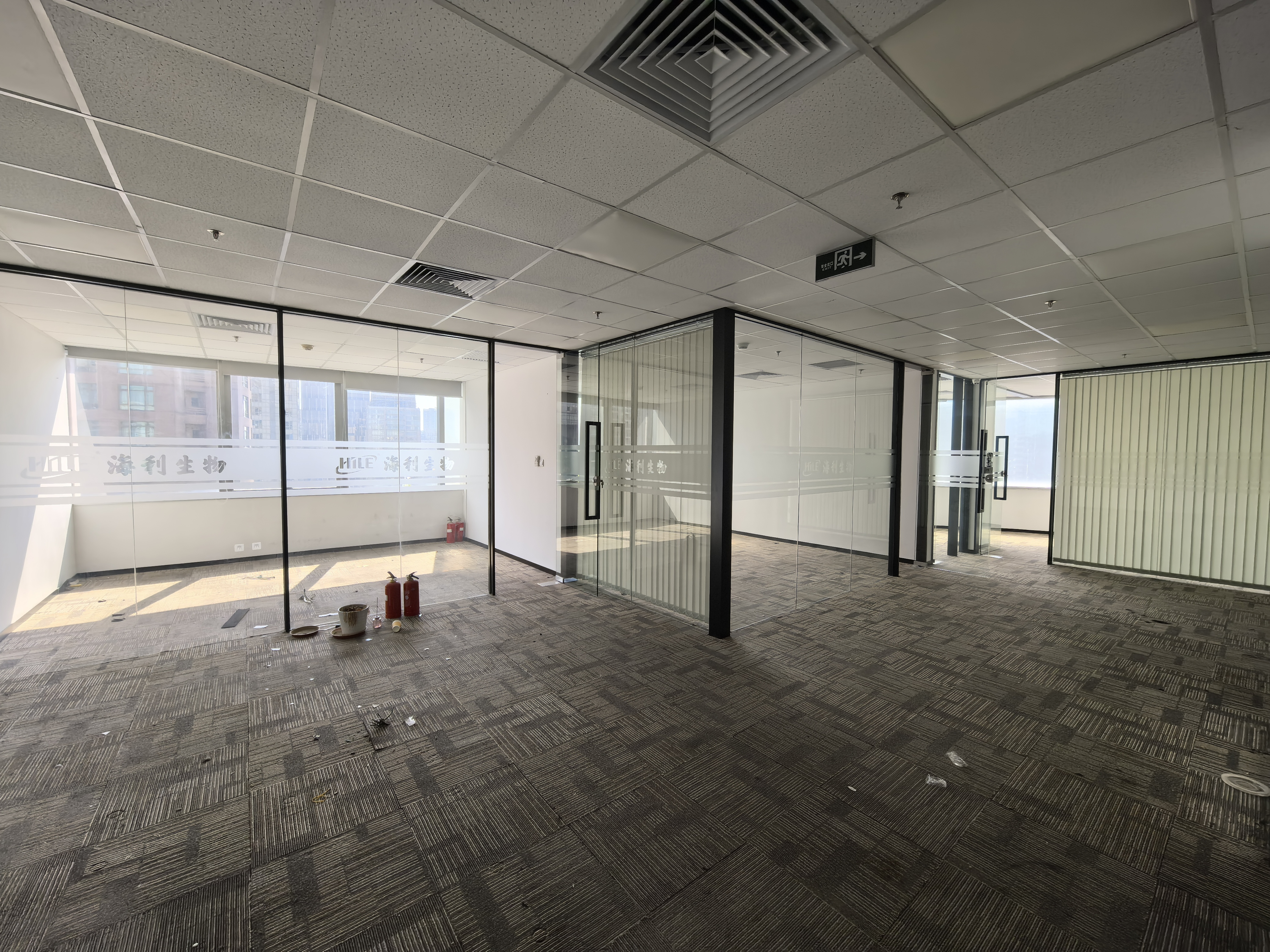 淮海中路上海广场397平米写字楼出租