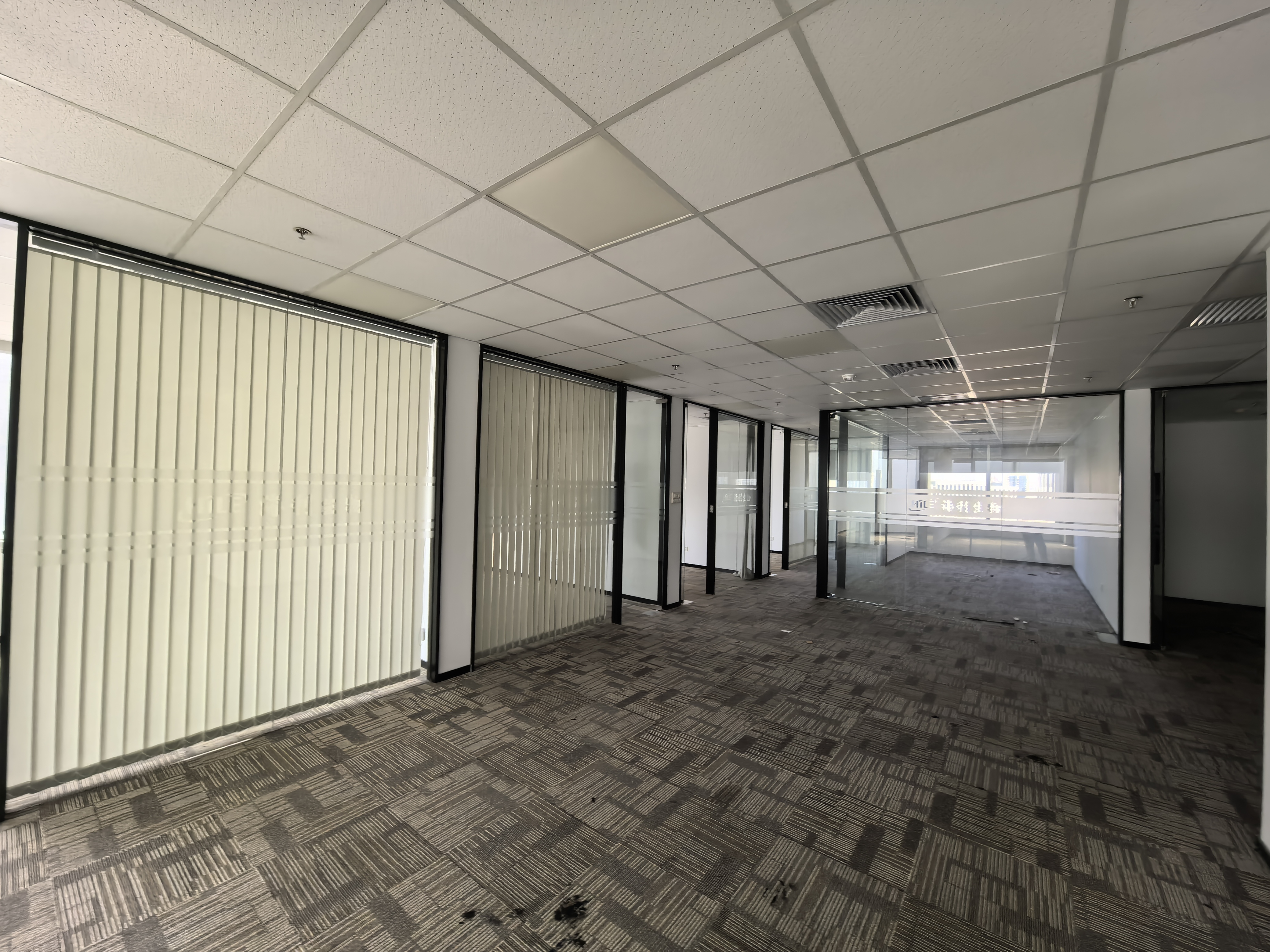 淮海中路上海广场397平米写字楼出租