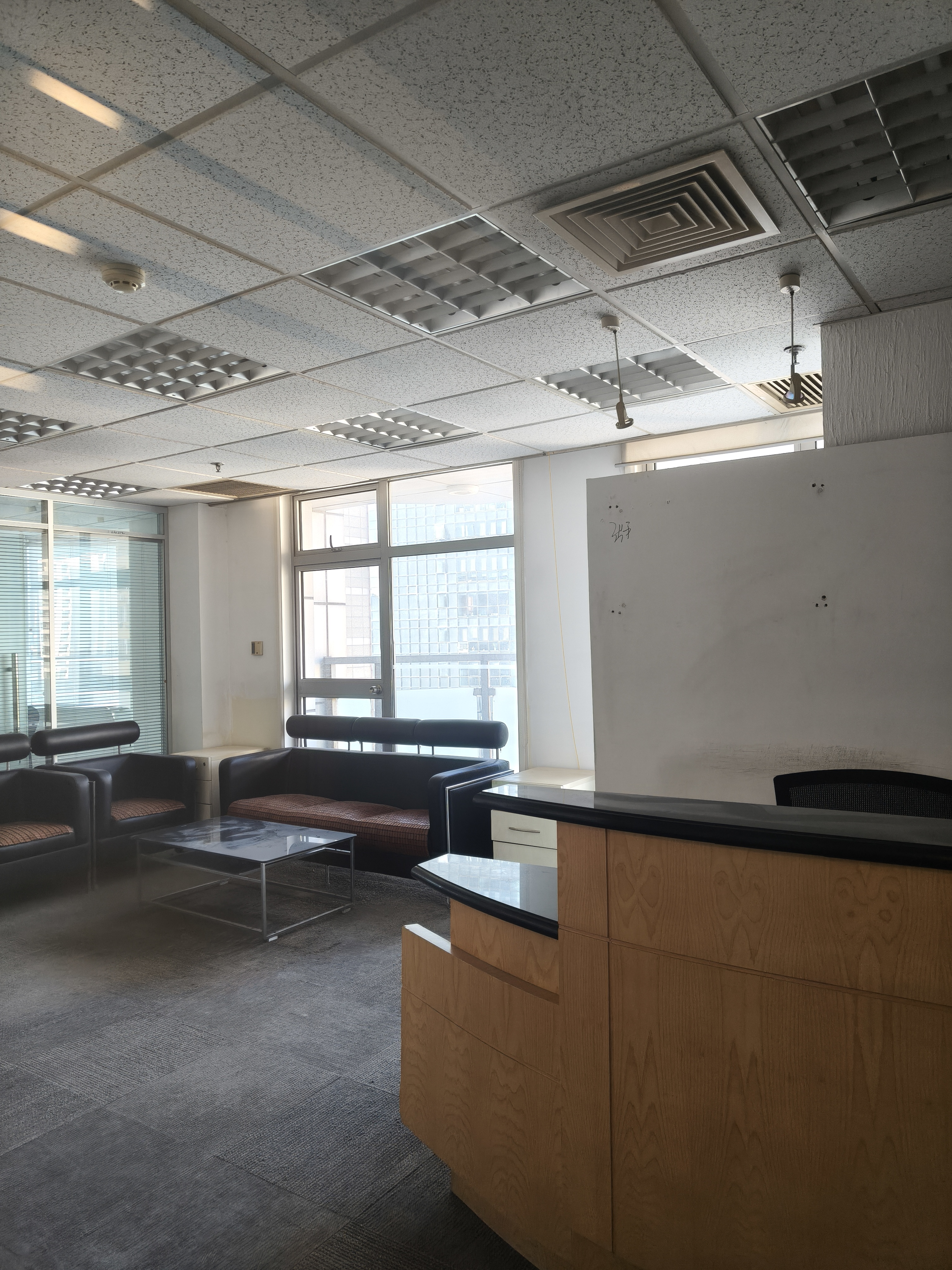 淮海中路淮海中华大厦100平米写字楼出租