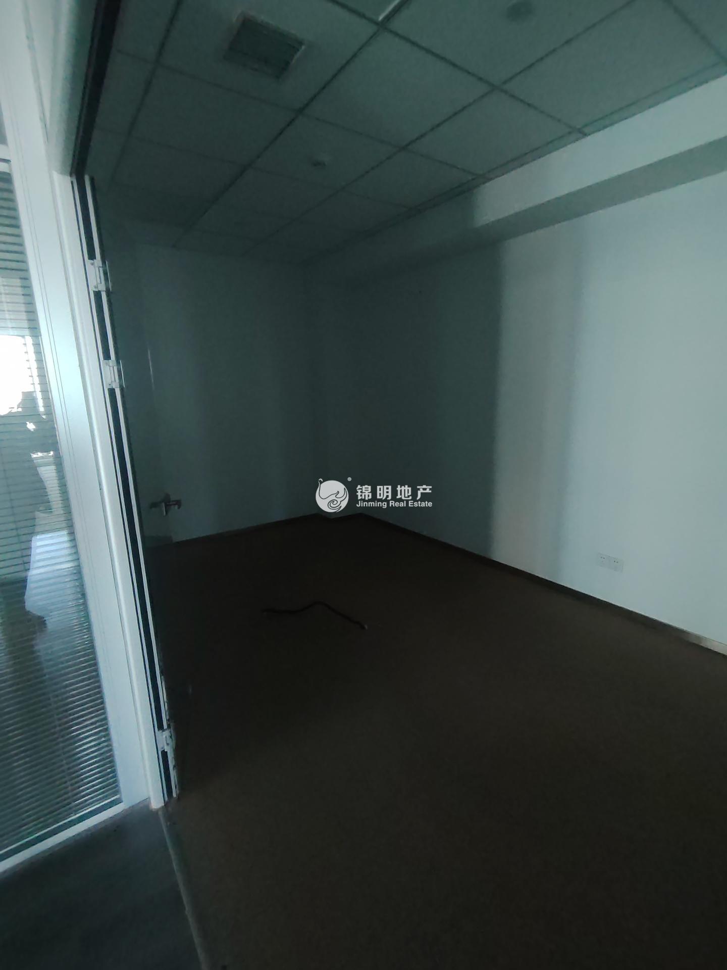 新华路首信银都国际广场423平米写字楼出租