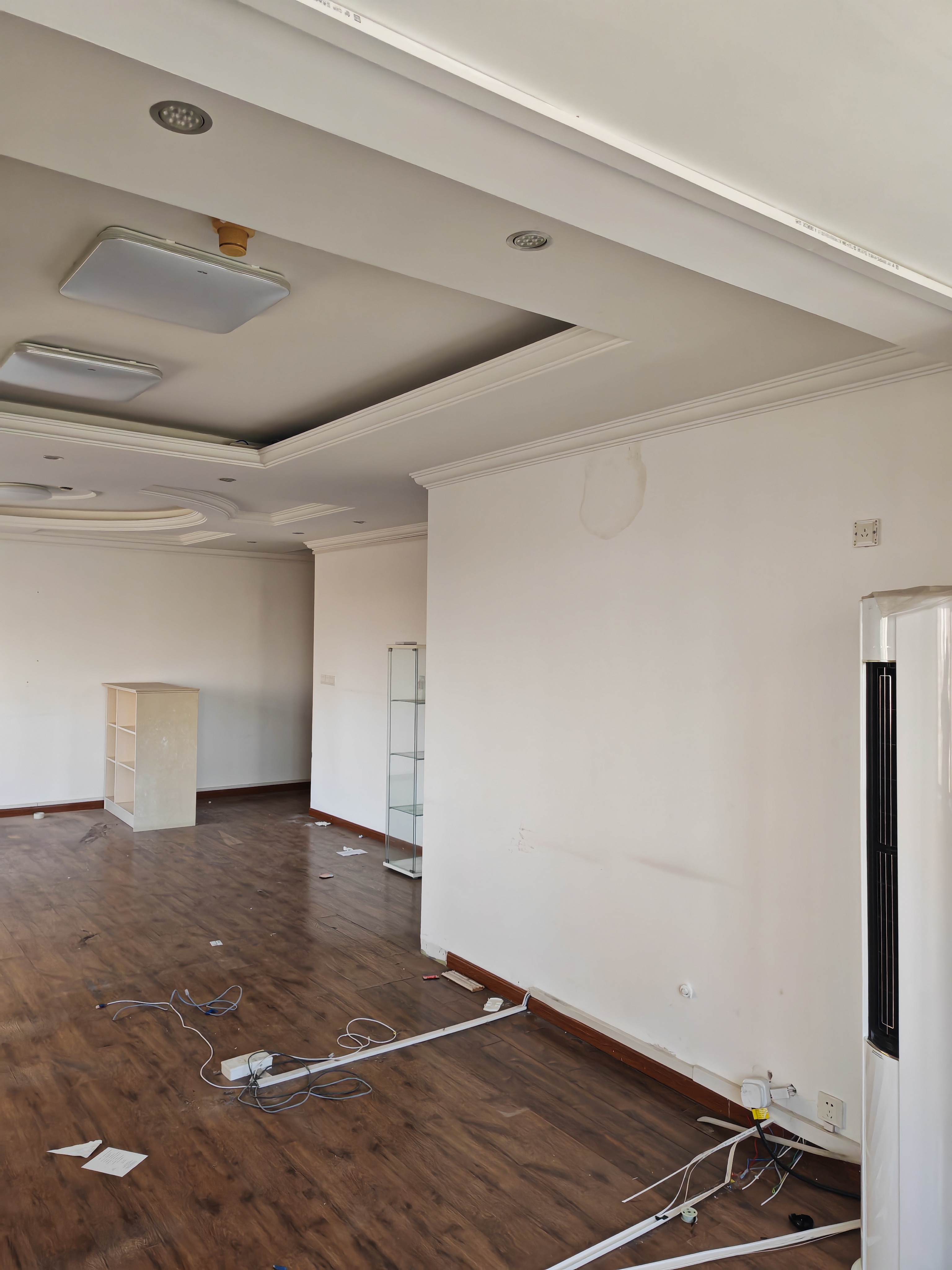 万体馆华富大厦106平米写字楼出租