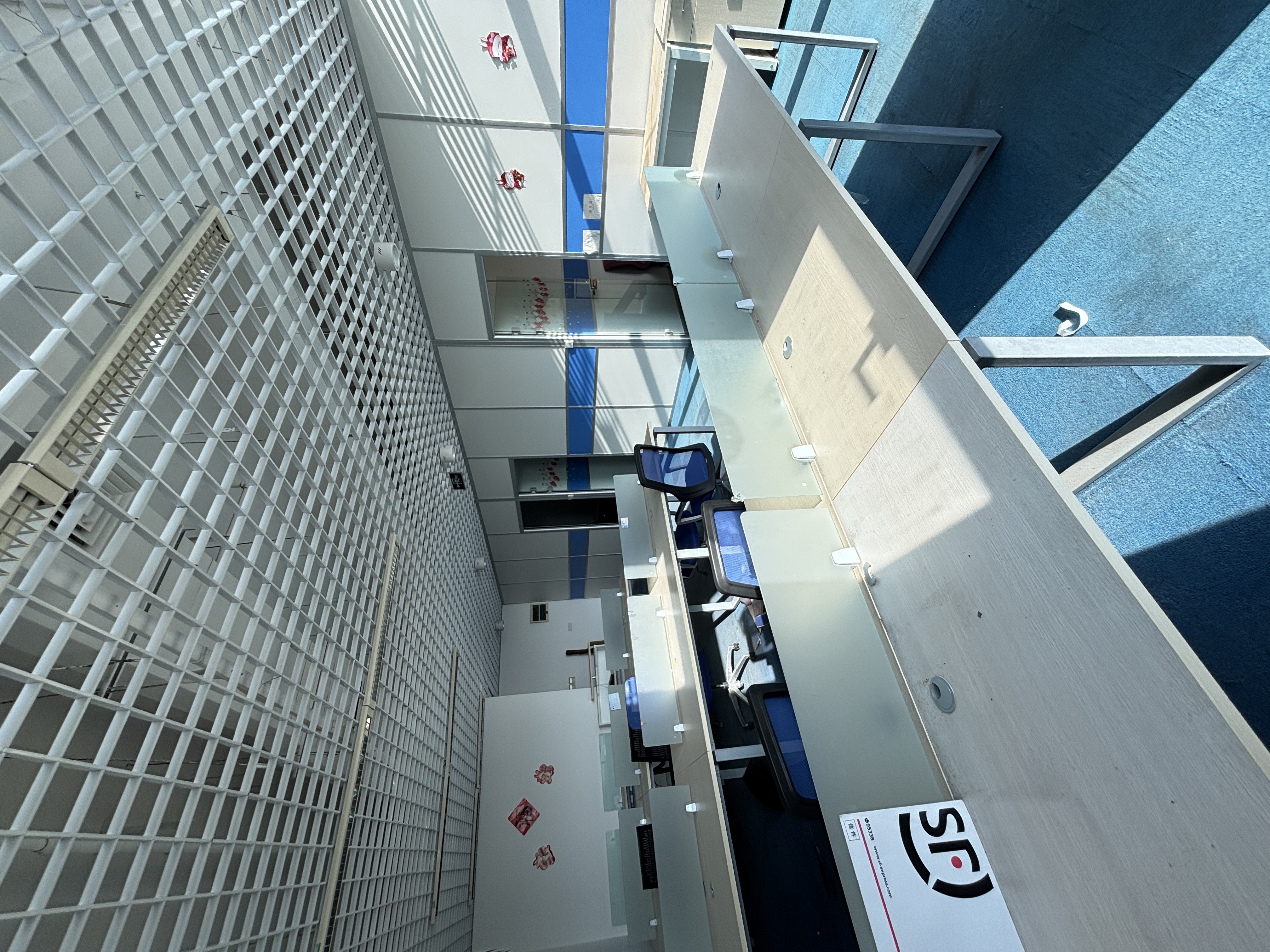 长风近铁城市广场140平米写字楼出租