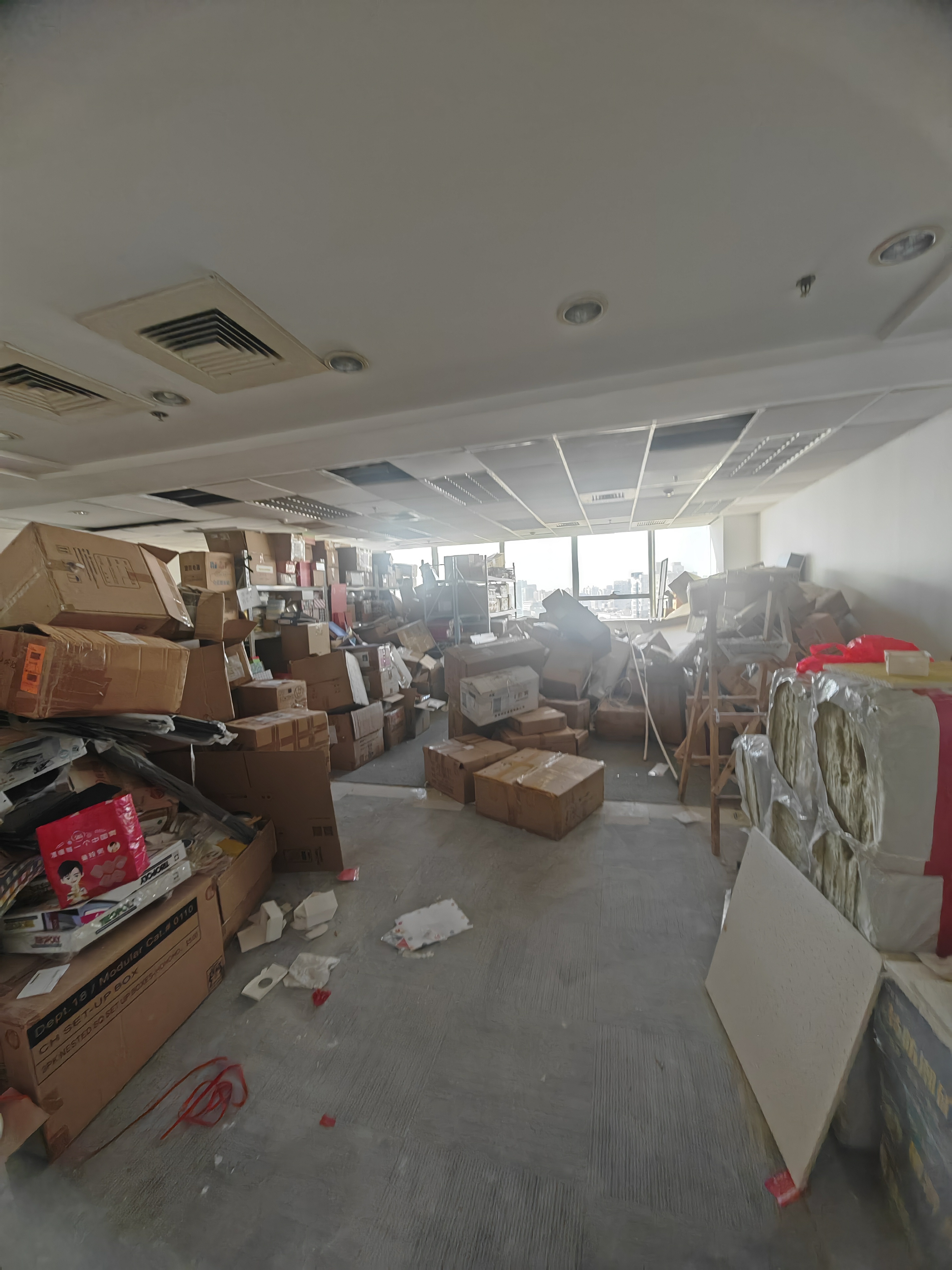 徐家汇兆丰环球大厦97平米写字楼出租