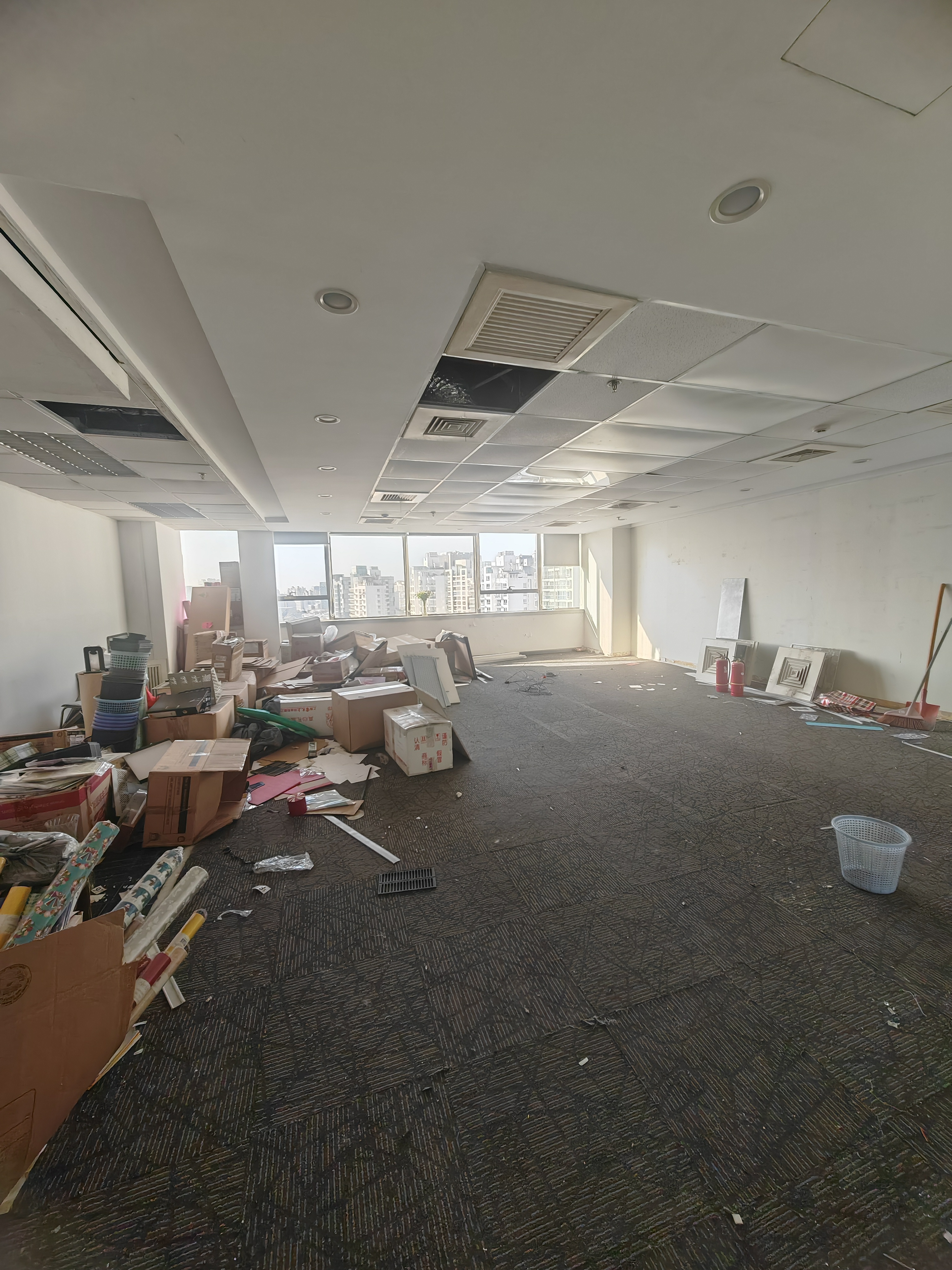 徐家汇兆丰环球大厦97平米写字楼出租