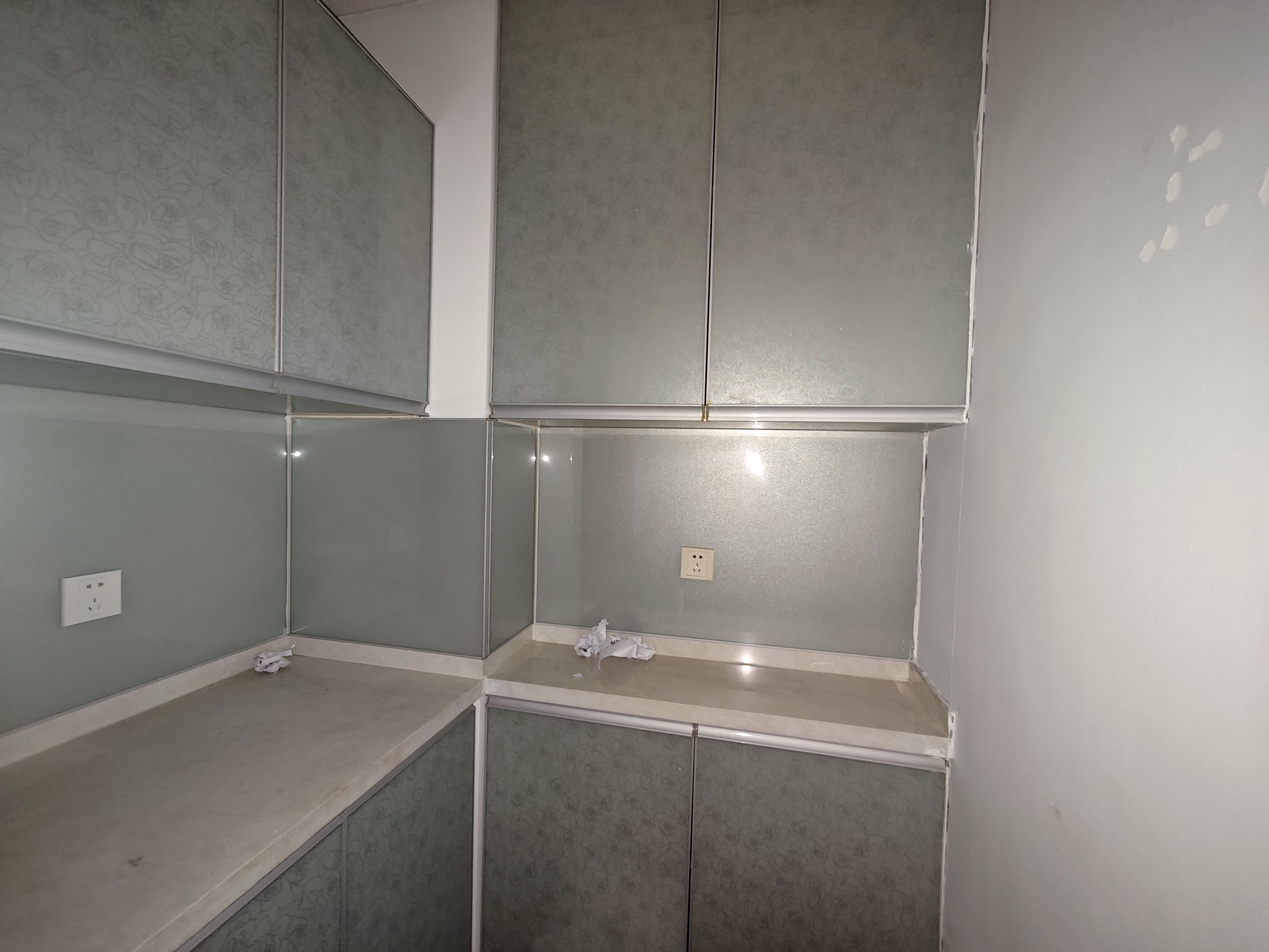 光新飞洲时代大厦106平米写字楼出租