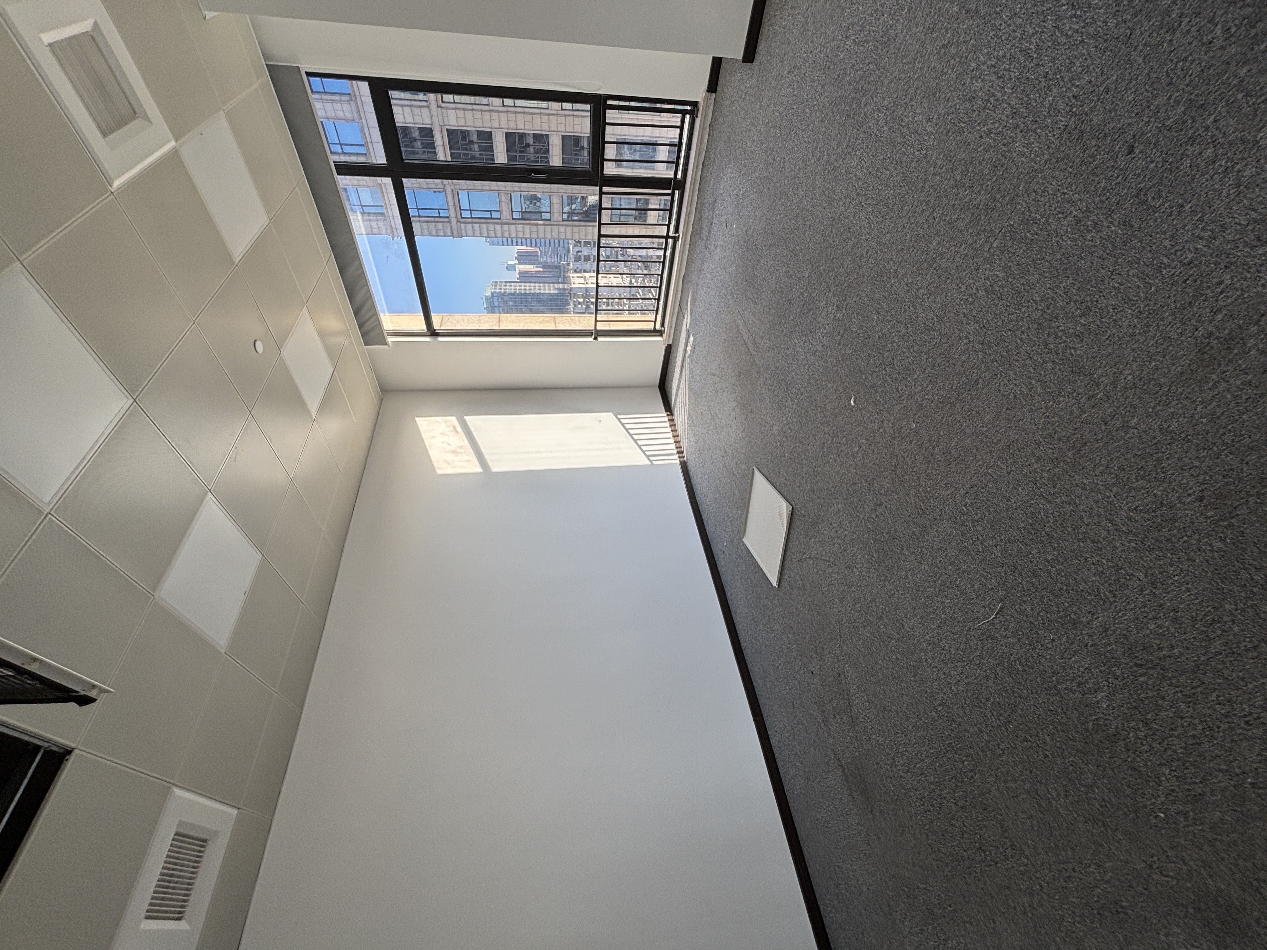 浙铁绿城长风中心一期440平米写字楼出租