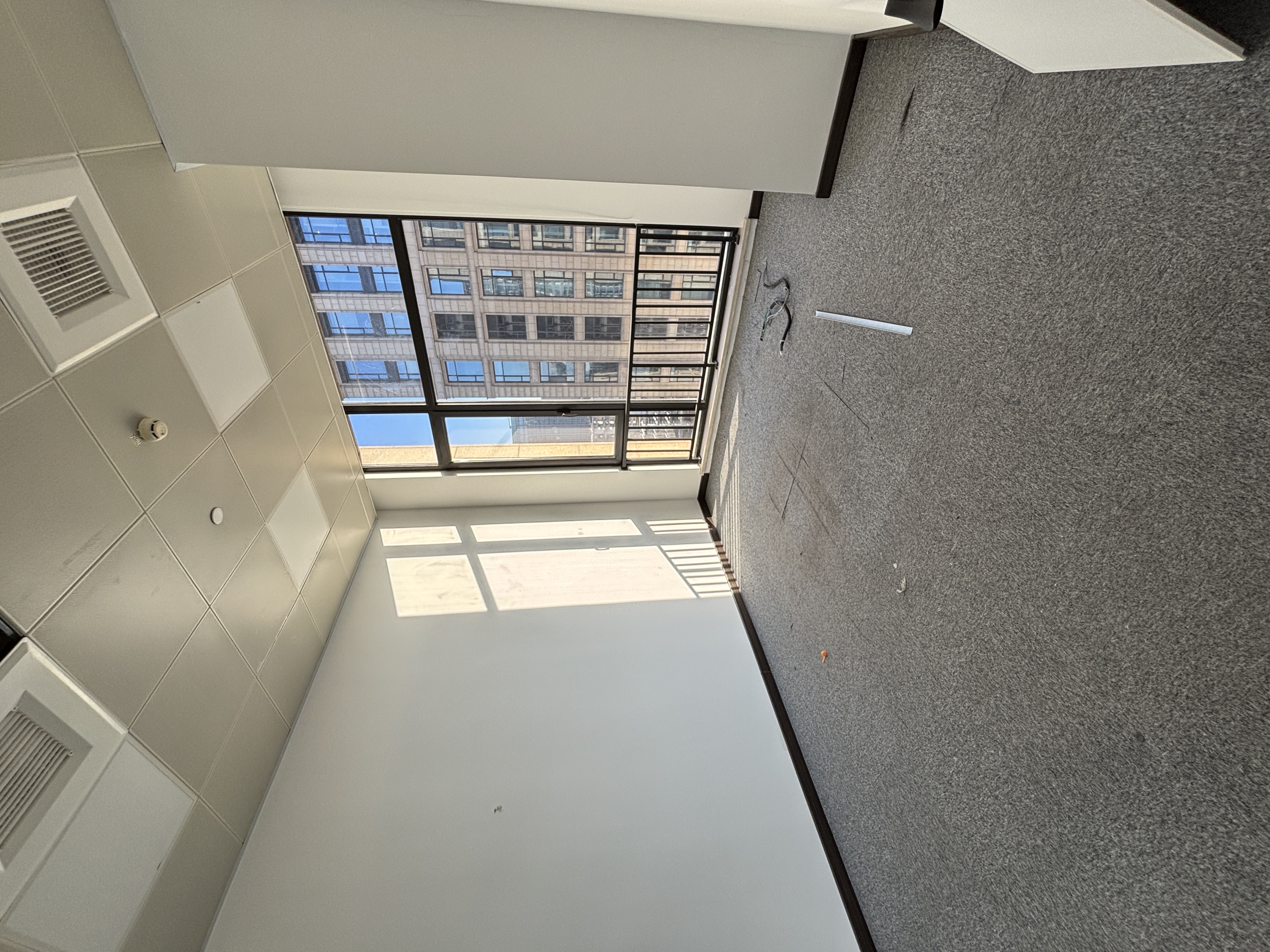 浙铁绿城长风中心一期440平米写字楼出租