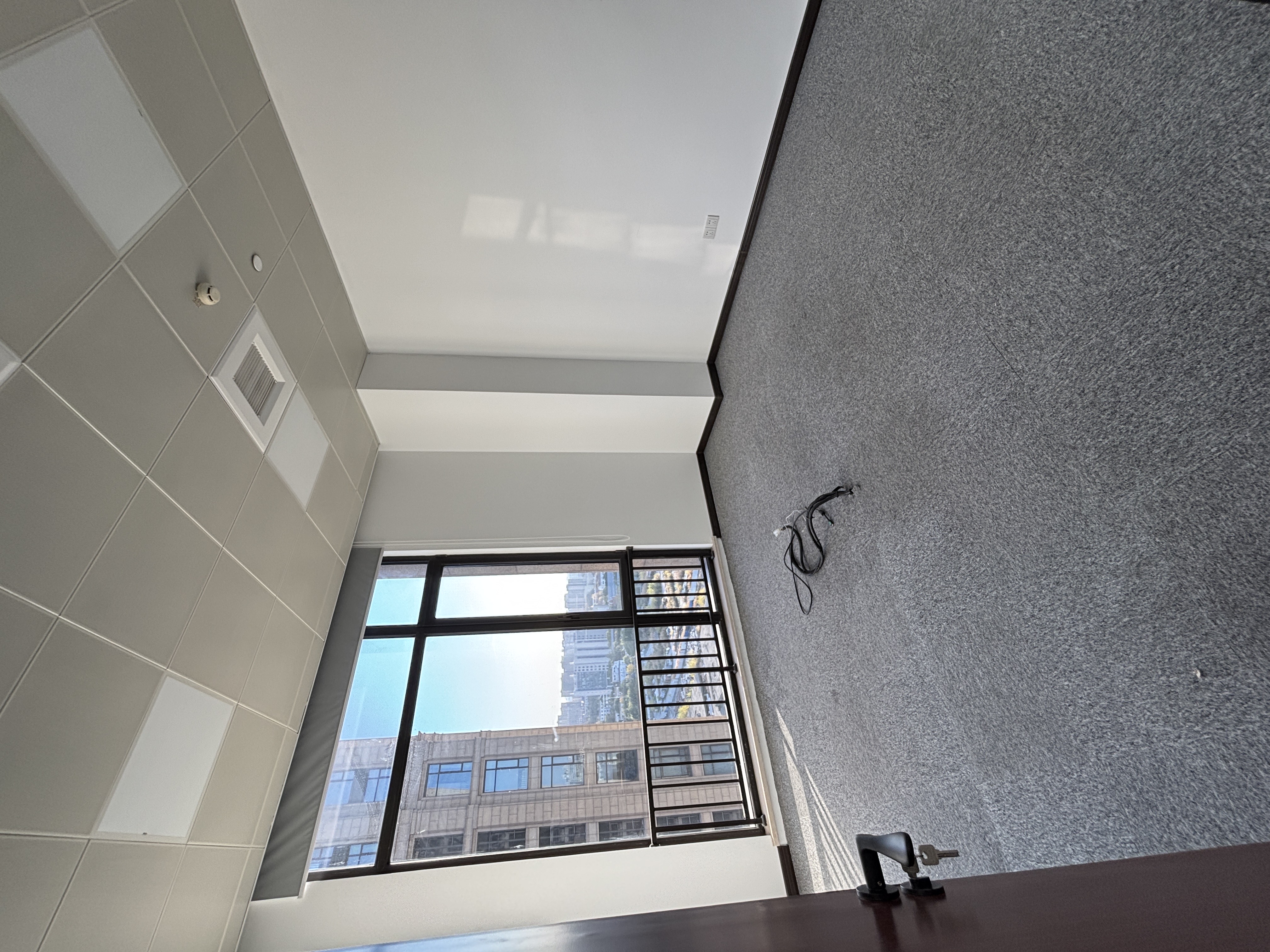 浙铁绿城长风中心一期440平米写字楼出租