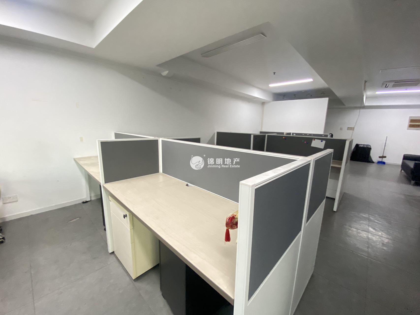 打浦桥海兴广场174平米写字楼出租