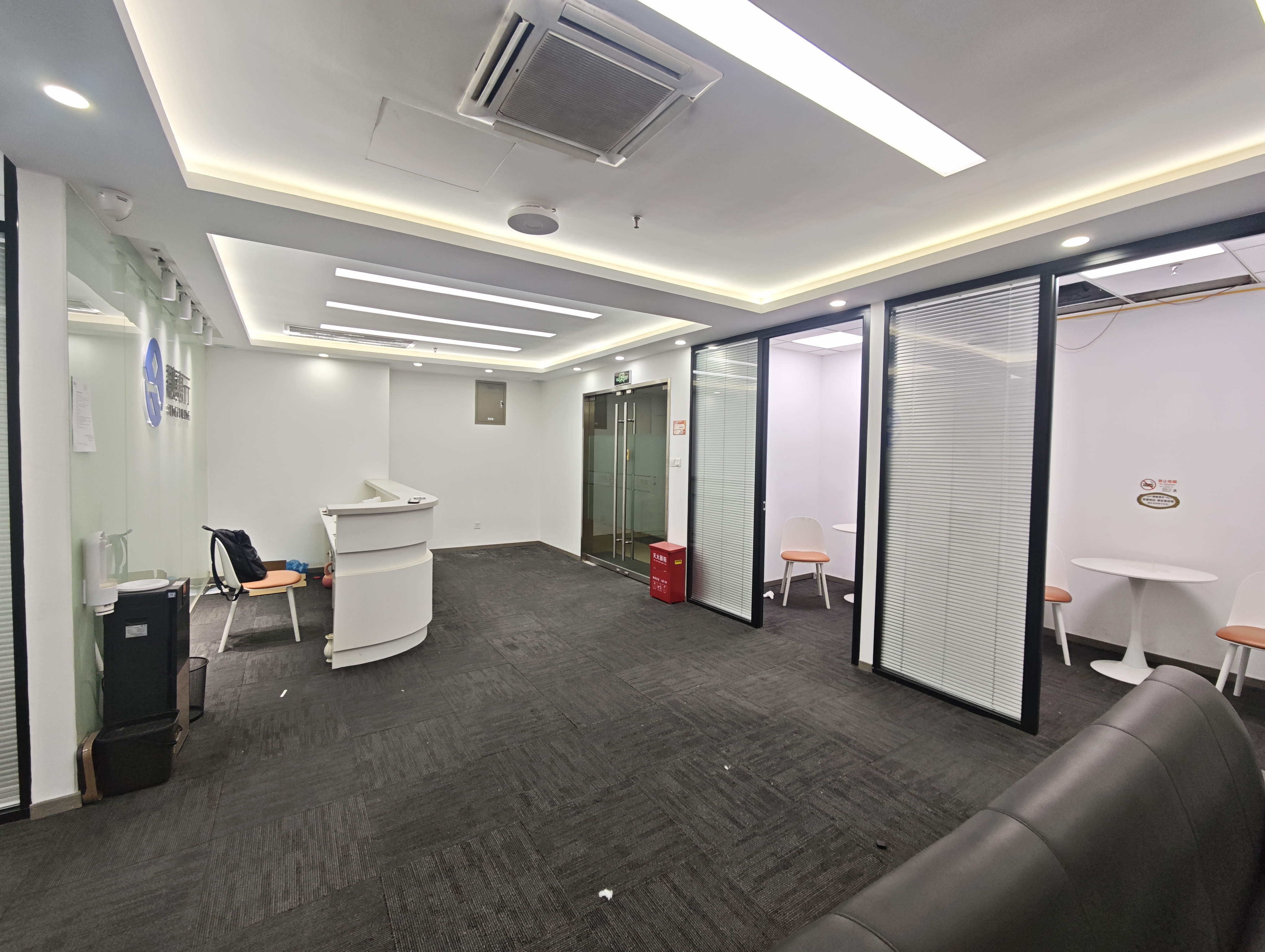 徐家汇均瑶国际广场356平米写字楼出租